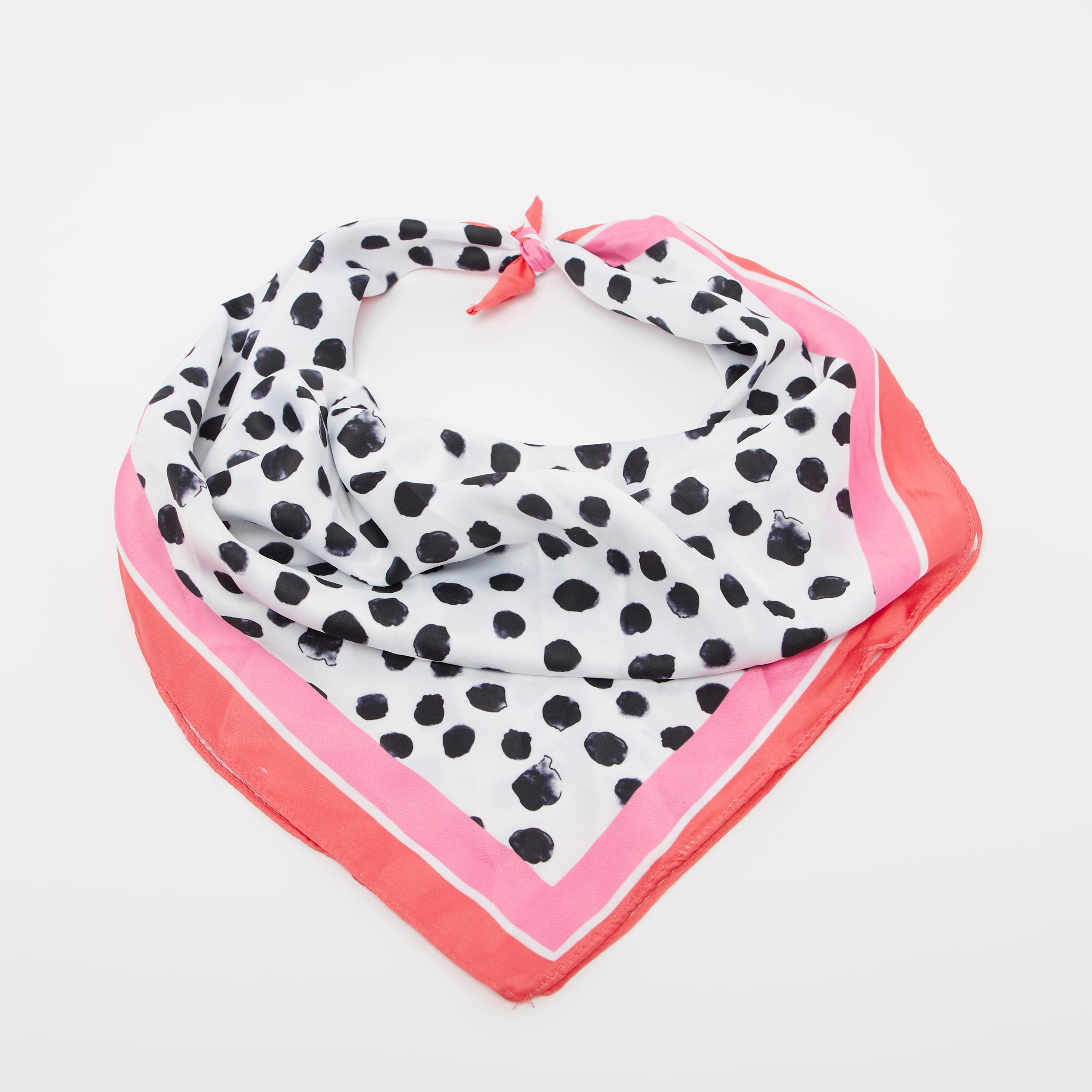 وشاح بطبعات وأربطة-women-clothingaccessories-scarves-image-1