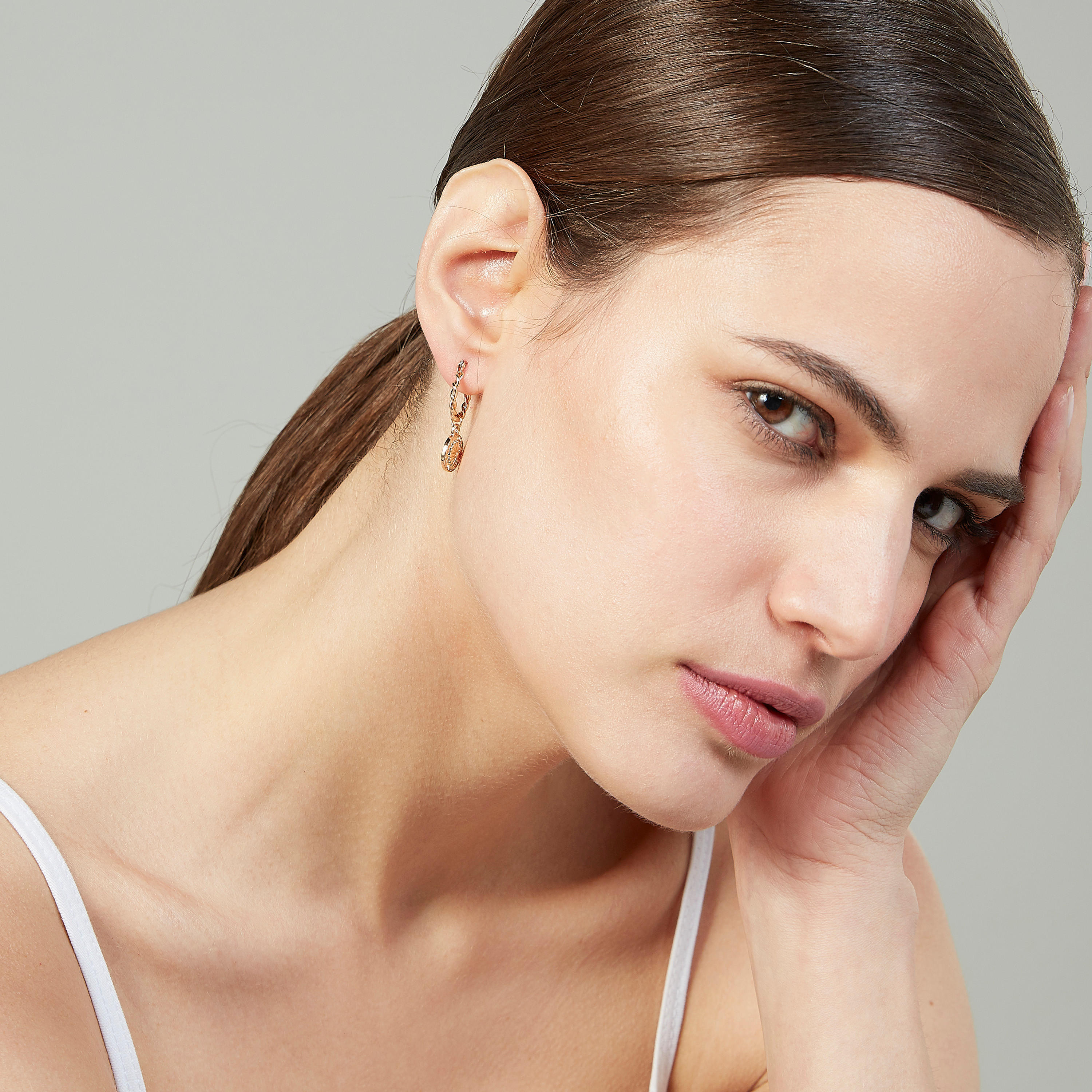 حلقان متنوعة - طقم من 6 أزواج-women-watchesandjewellery-jewellery-earrings-image-2