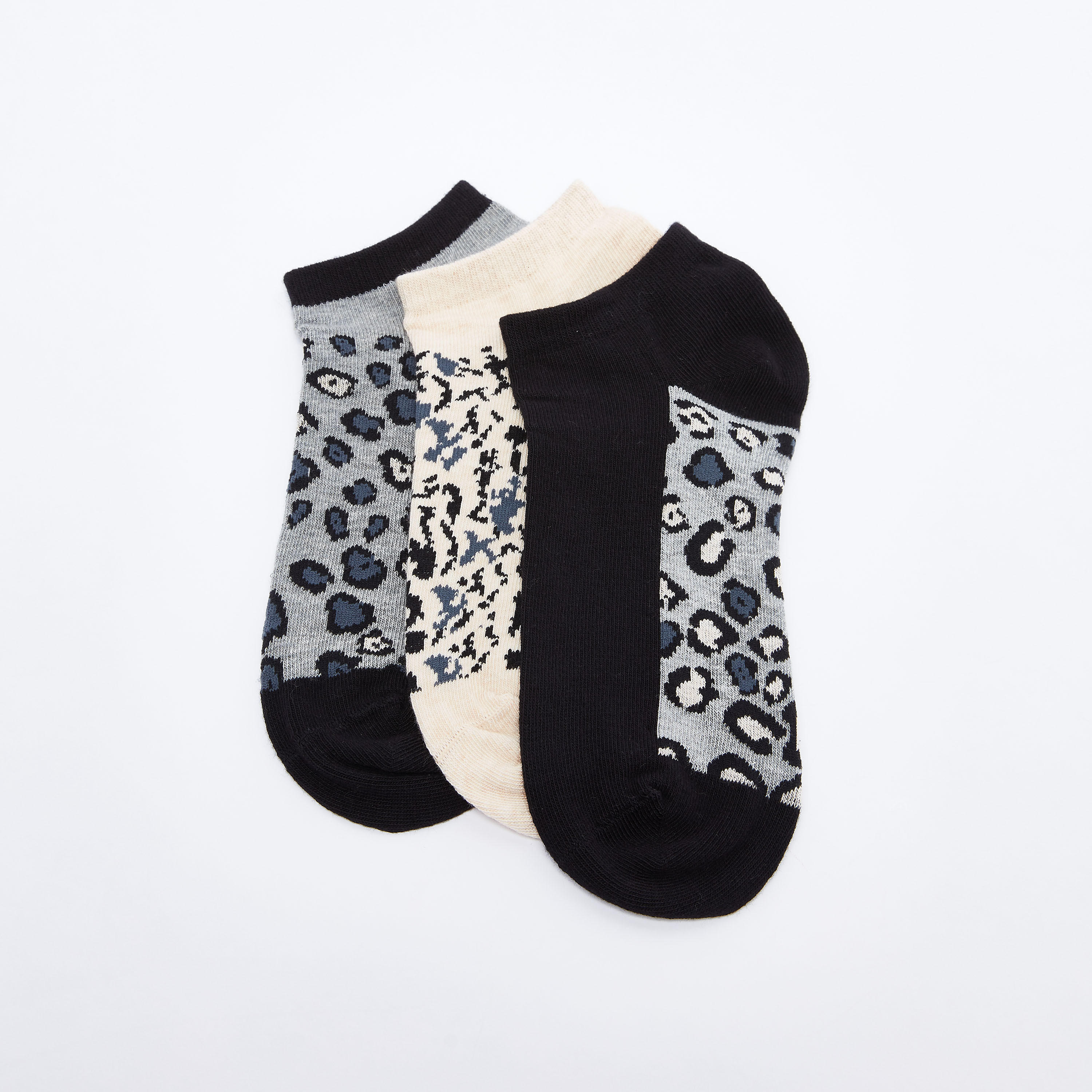 Set of 3 - Printed Ankle Length Socks with Cuffed Hem-women-socksandstockings-image-2