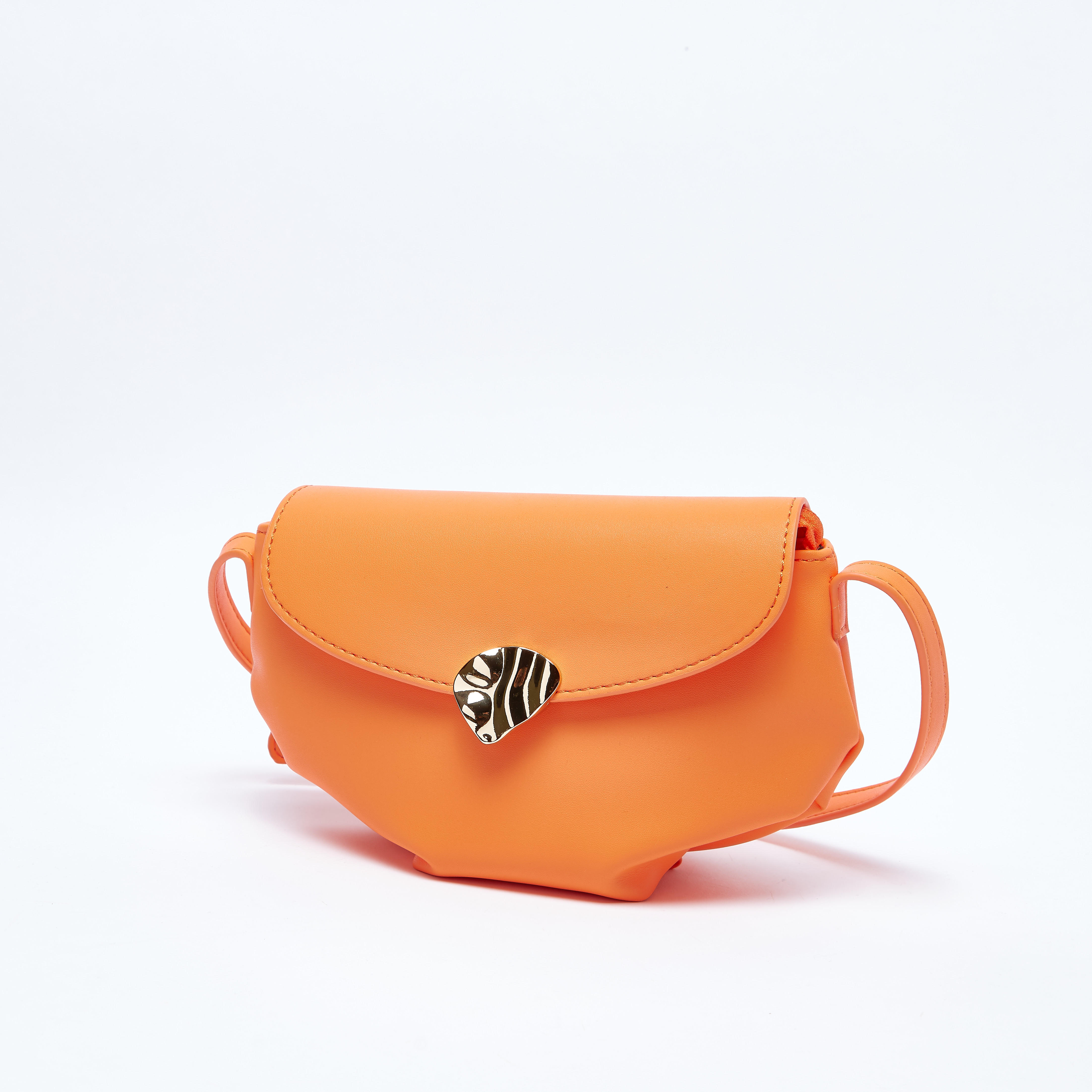 شنطة كروس بودي سادة  بزر إغلاق مغناطيسي وحمّالة قابلة للتعديل-women-bagsandwallets-handbags-image-1