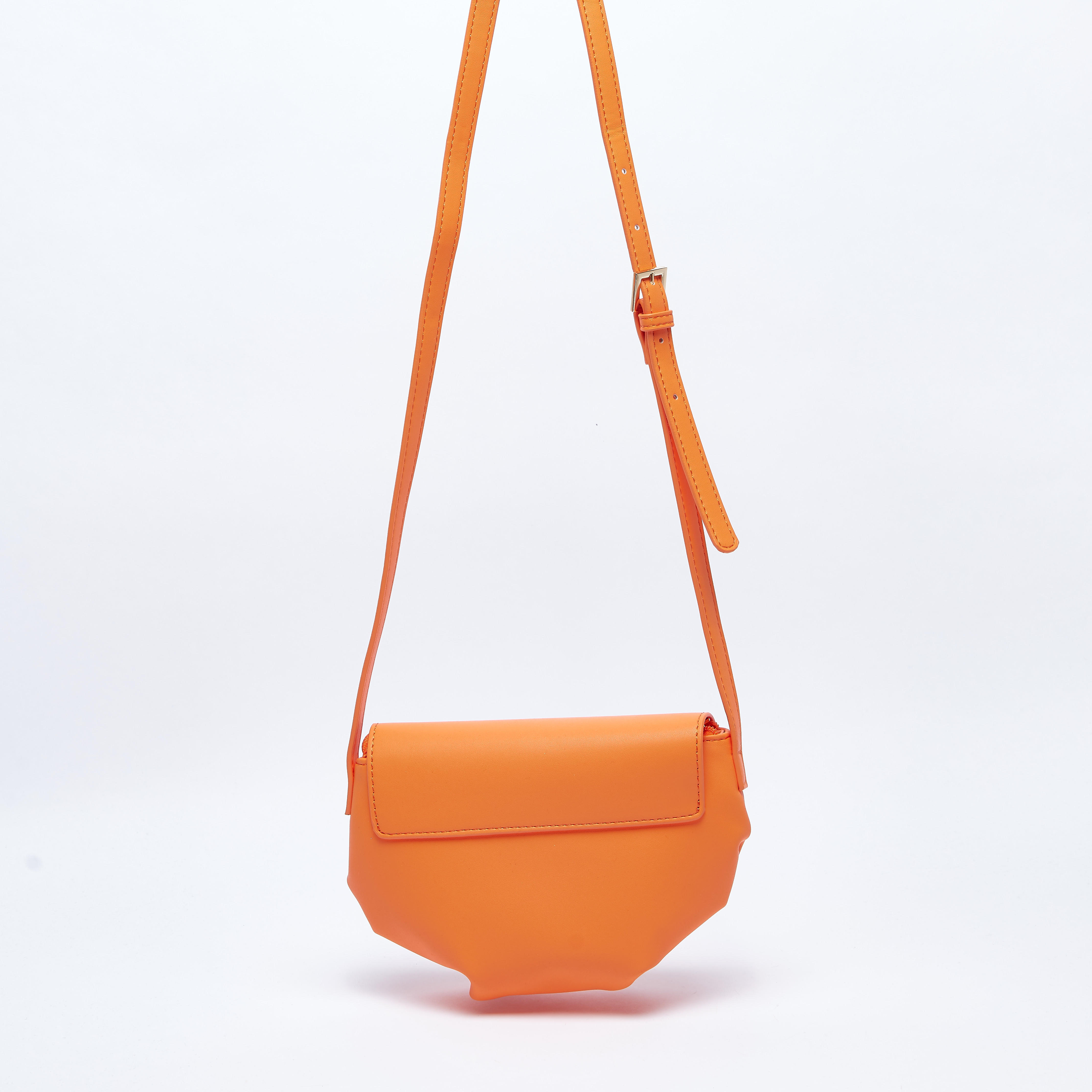 شنطة كروس بودي سادة  بزر إغلاق مغناطيسي وحمّالة قابلة للتعديل-women-bagsandwallets-handbags-image-3