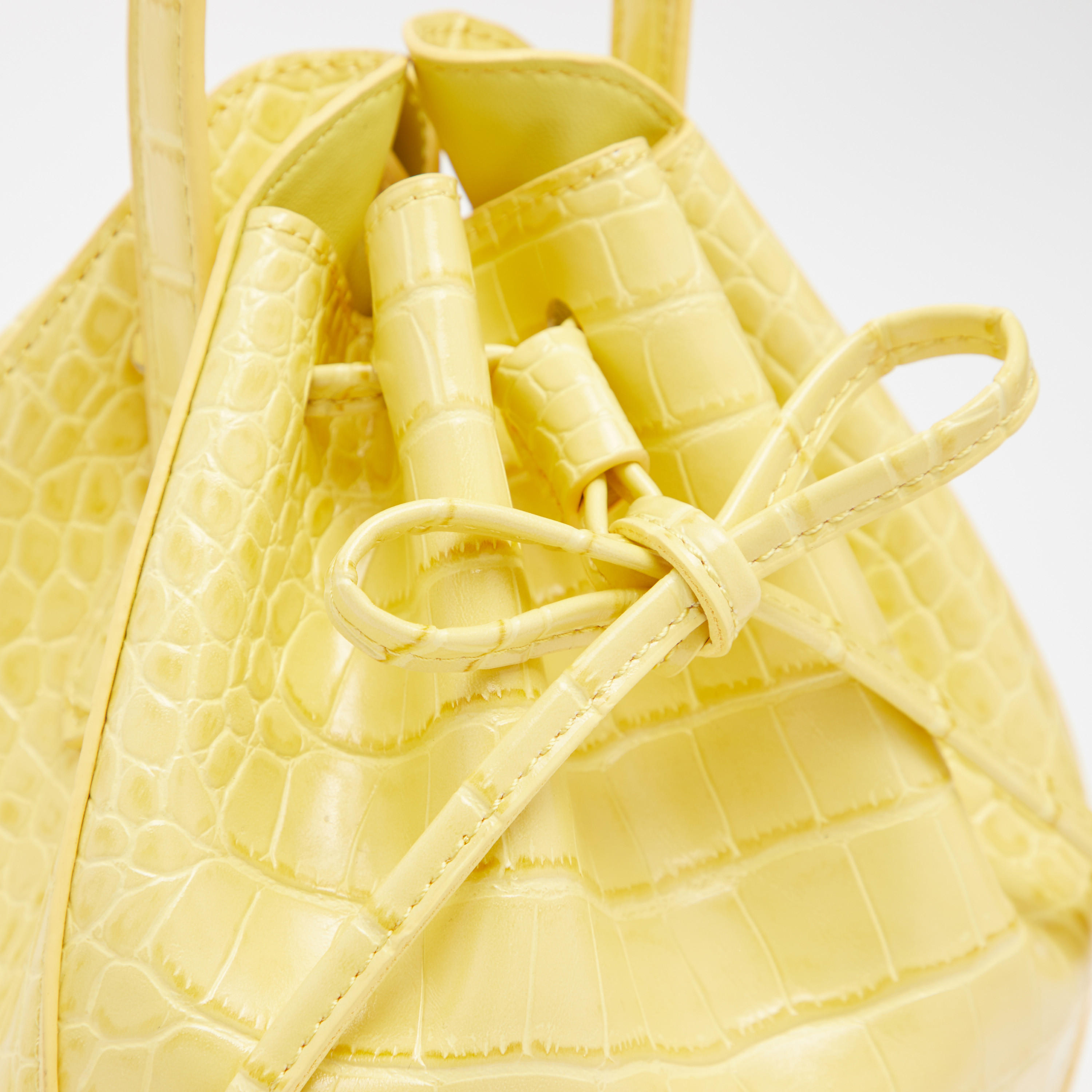 شنطة دلو بارزة الملمس برباط إغلاق وحزام-women-bagsandwallets-handbags-image-2