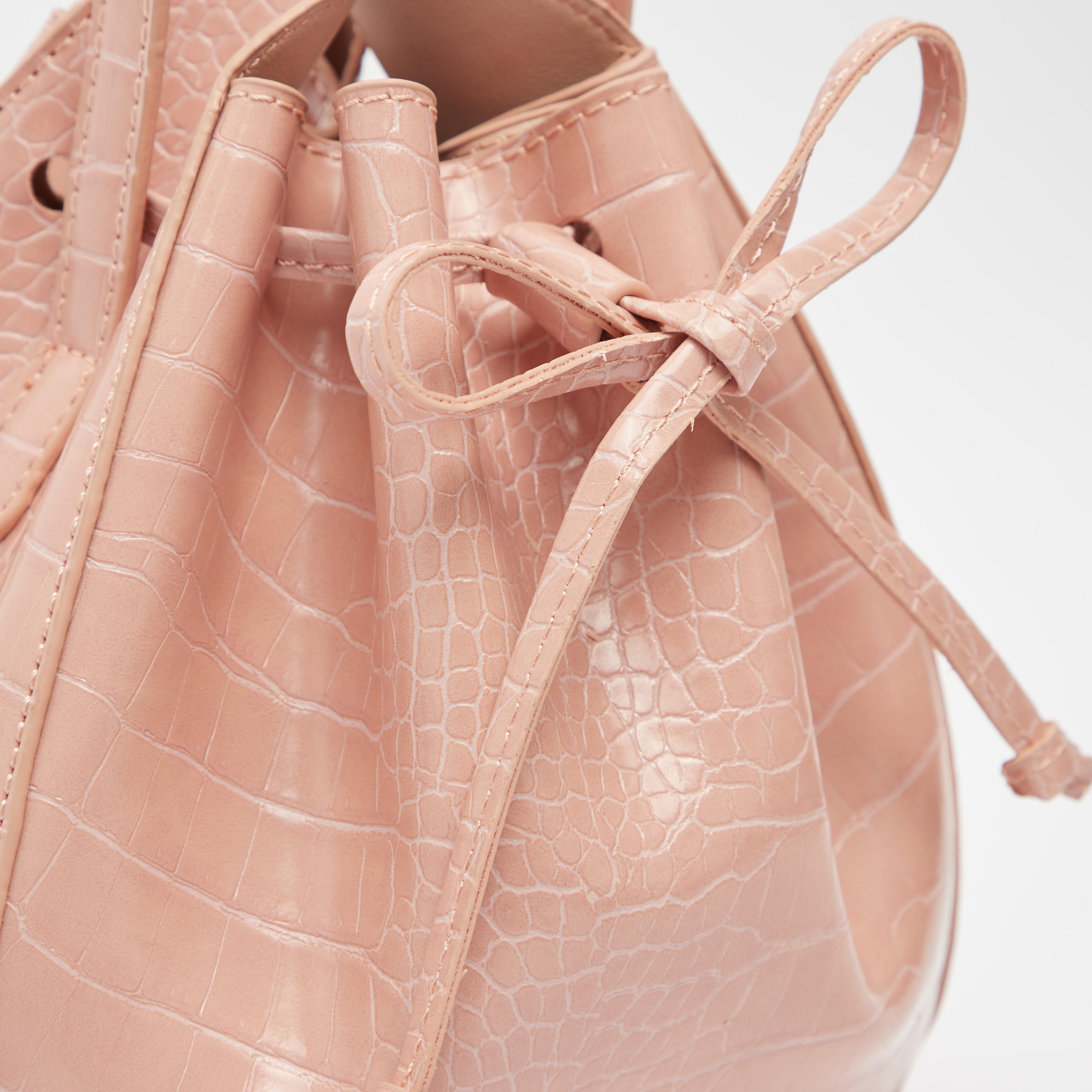 شنطة دلو بارزة الملمس برباط إغلاق وحزام-women-bagsandwallets-handbags-image-4