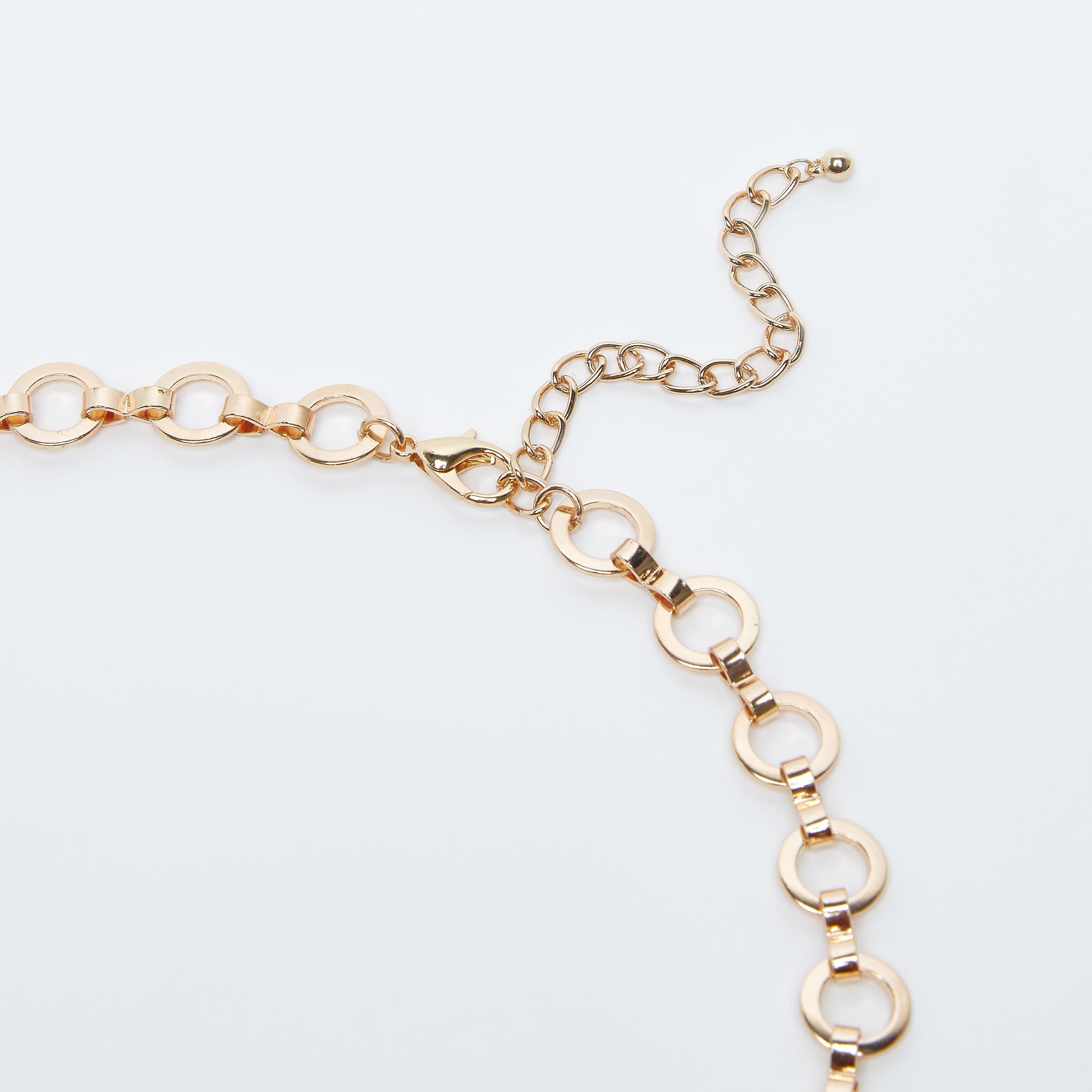 عقد مزيّن بمشبك إغلاق-women-watchesandjewellery-jewellery-necklacesandpendants-image-2