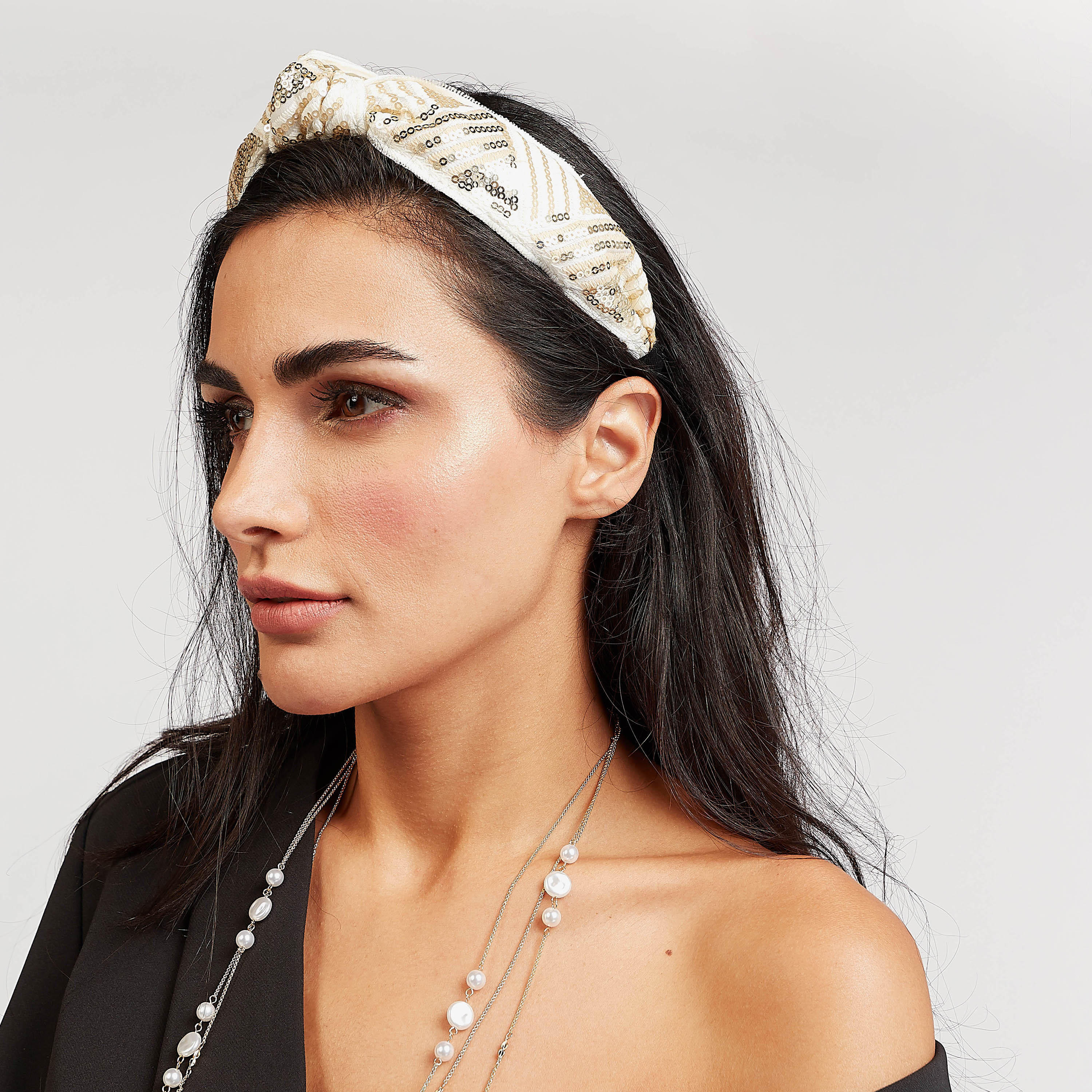 شريطة شعر مزينة بتفاصيل ترتر-women-hairaccessories-image-2