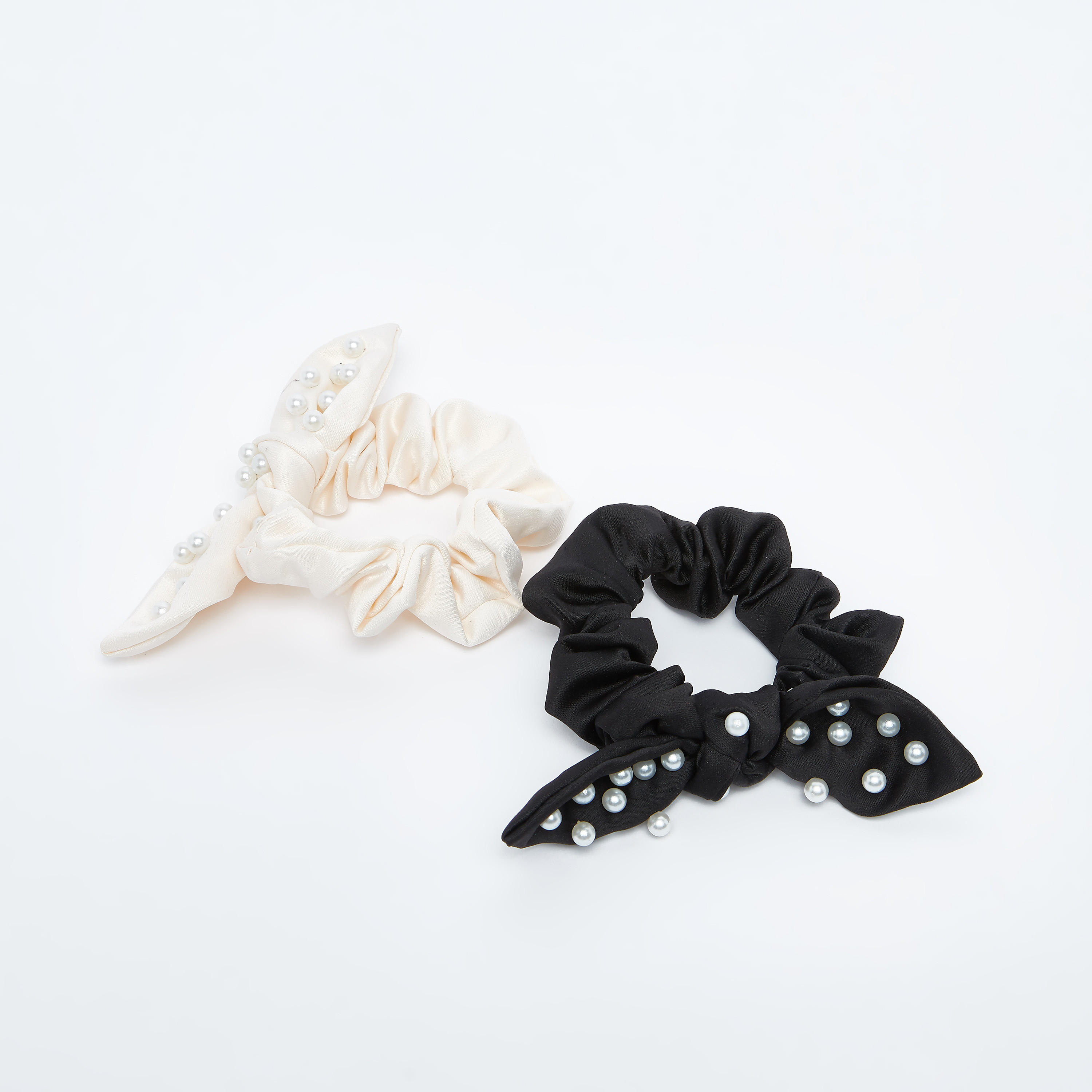 ربطة شعر مزينة بالؤلؤ بتفاصيل فيونكة- طقم من قطعتين-women-hairaccessories-image-2