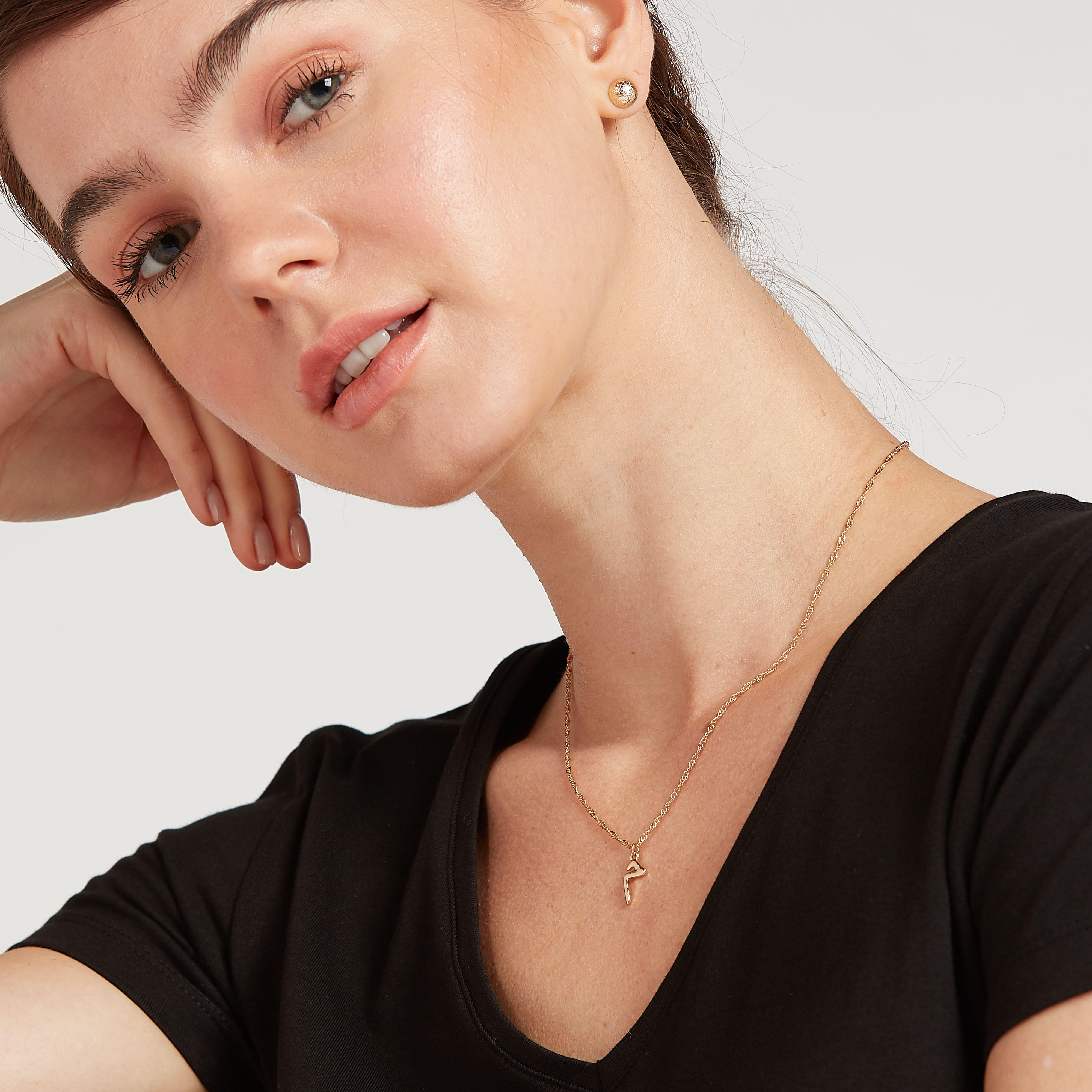 عقد بدلّاية ميتاليك ومشبك إغلاق-women-watchesandjewellery-jewellery-necklacesandpendants-image-3