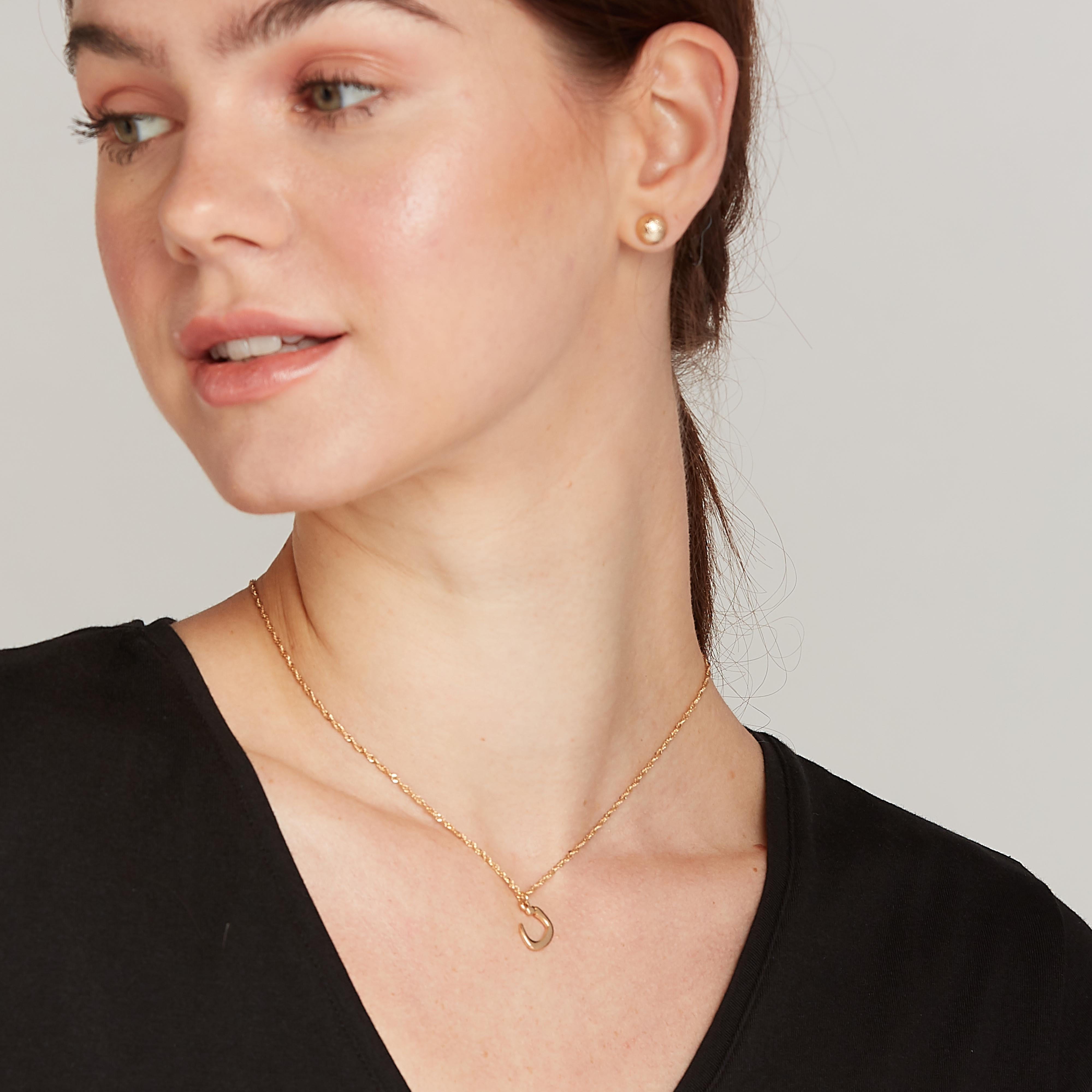 عقد بدلّاية ميتاليك ومشبك إغلاق-women-watchesandjewellery-jewellery-necklacesandpendants-image-3