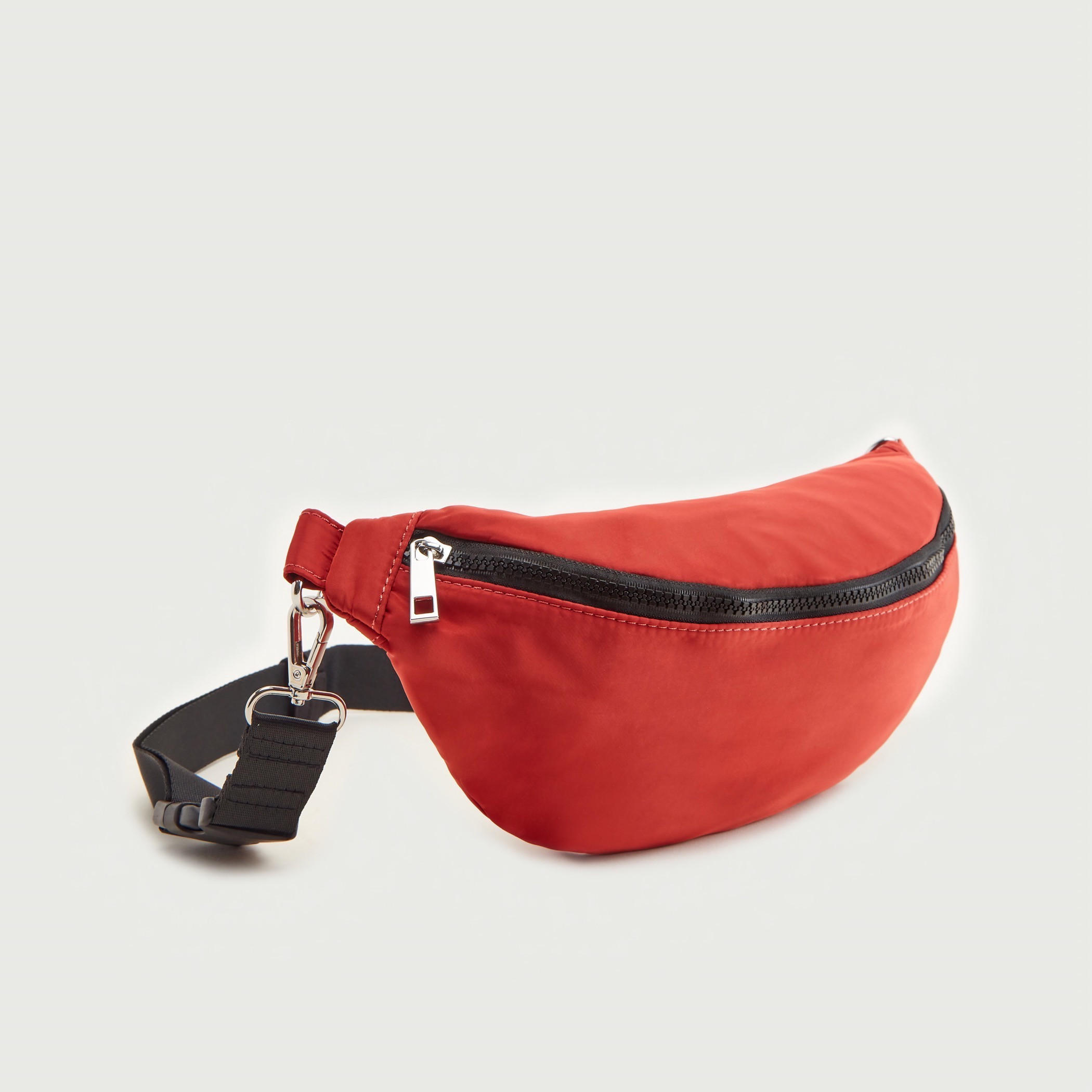 شنطة خصر سادة بسحّاب إغلاق وحزام قابل للتعديل-women-bagsandwallets-handbags-image-4