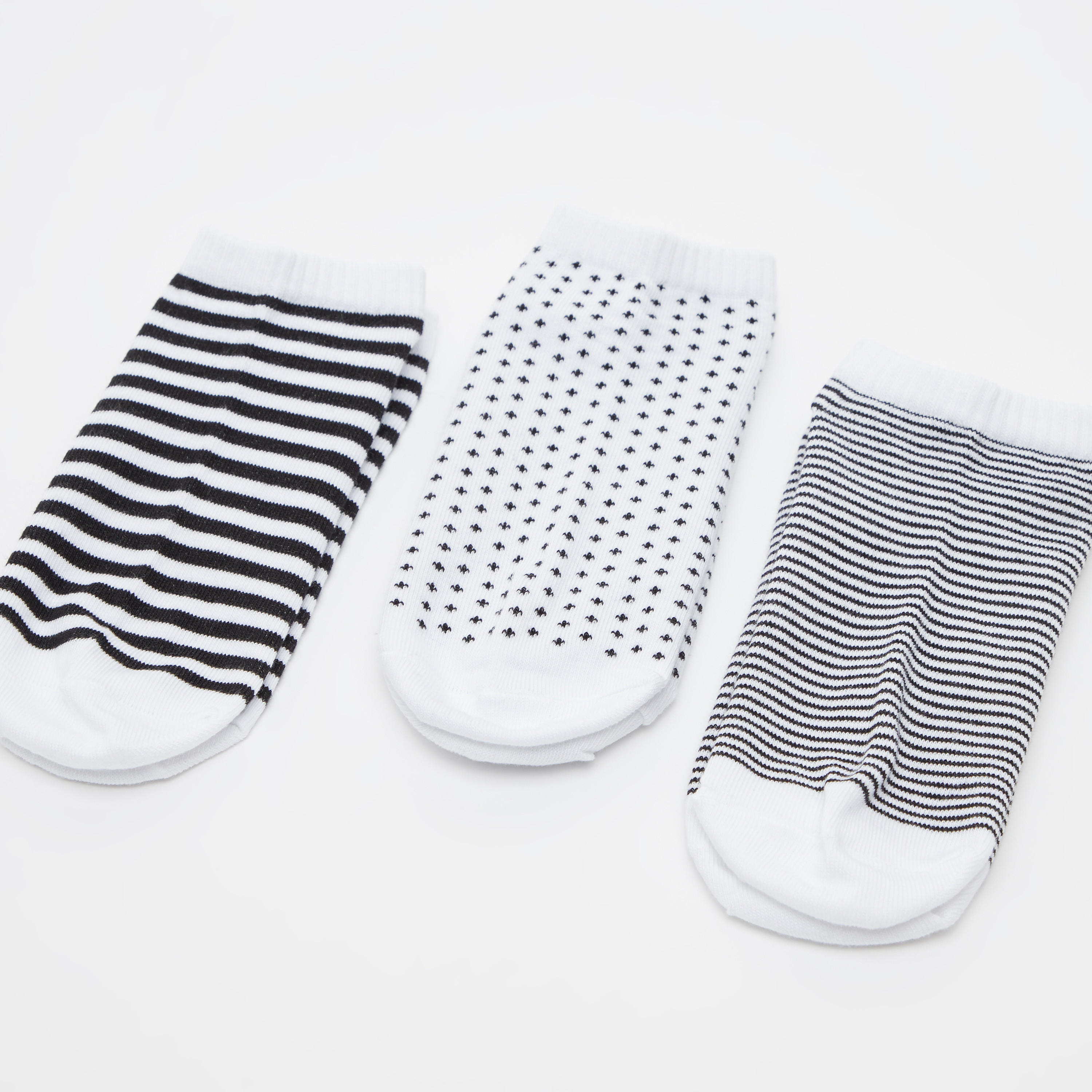 Set of 3 - Assorted Ankle Length Socks with Cuffed Hem-women-socksandstockings-image-3