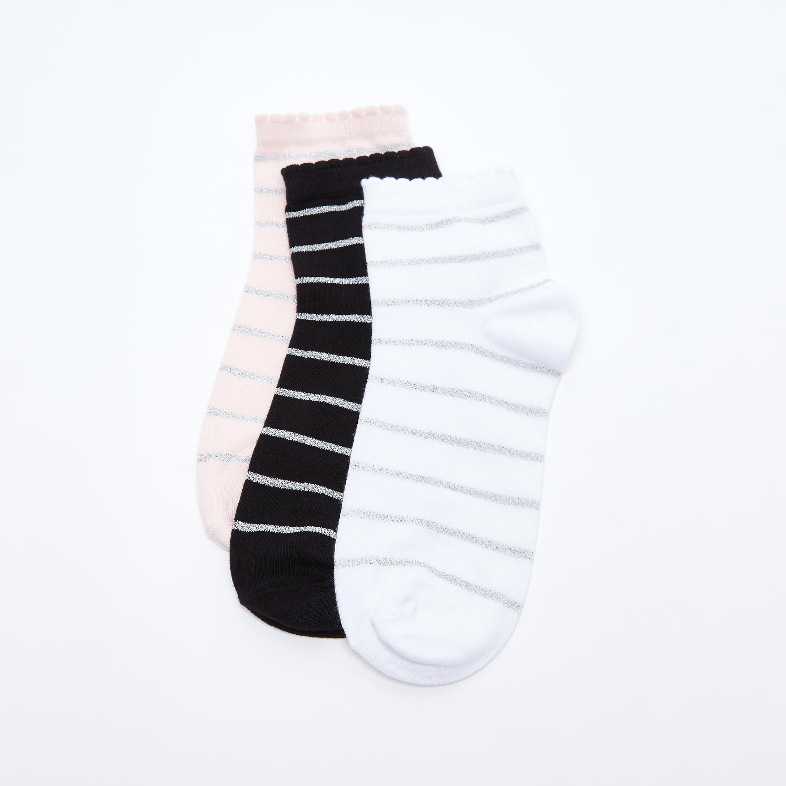 جوارب قطنية مخططة بطول الكاحل - طقم من 3 أزواج-women-socksandstockings-image-1