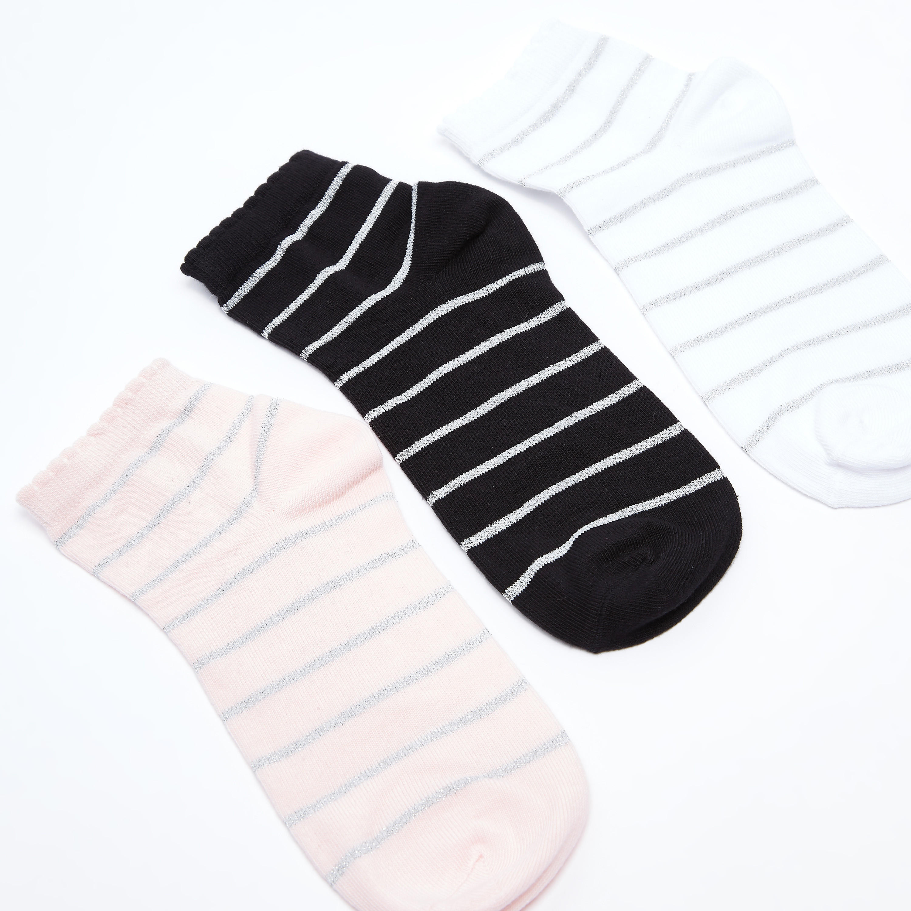 جوارب قطنية مخططة بطول الكاحل - طقم من 3 أزواج-women-socksandstockings-image-2