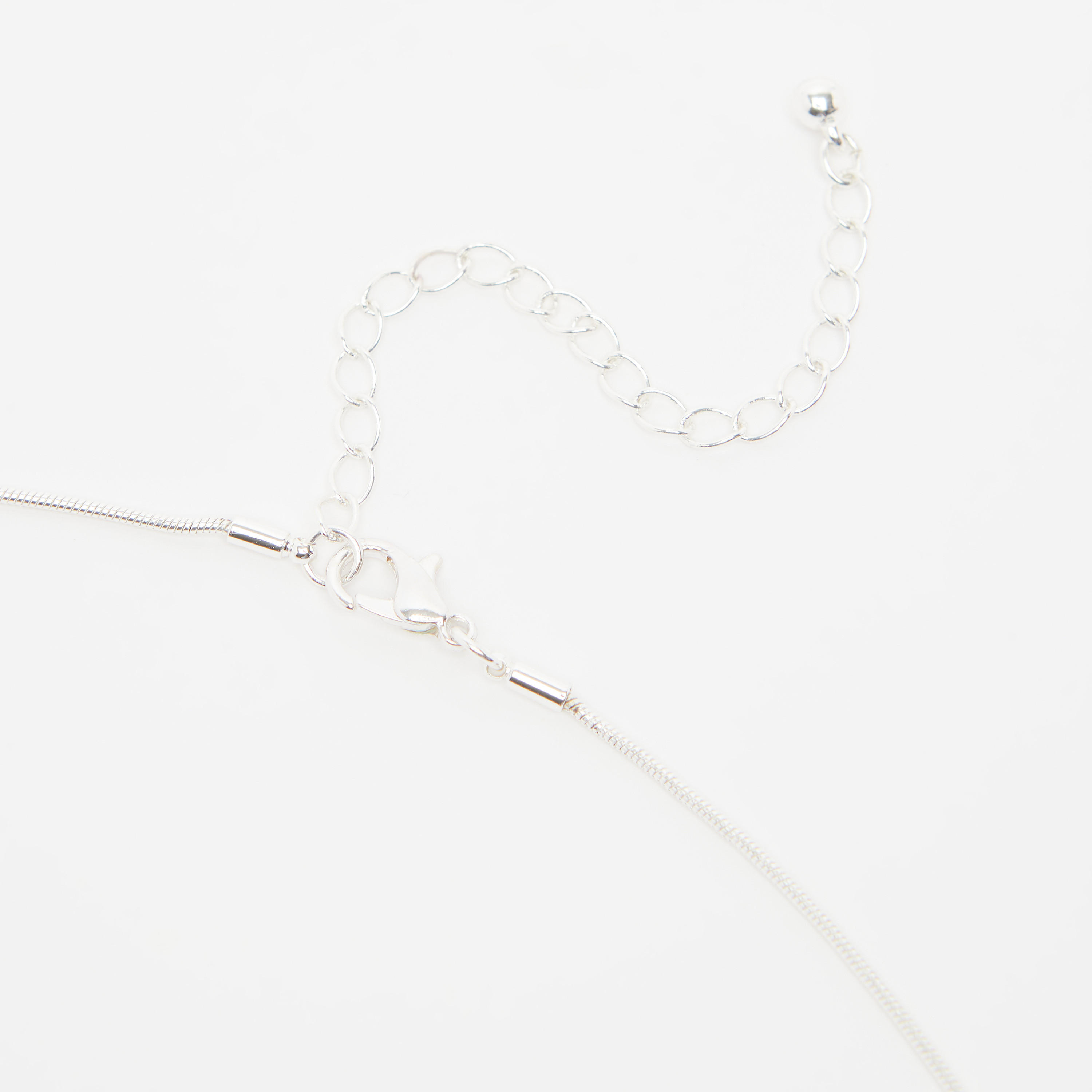 عقد بدلّاية مرصّعة ومشبك للإغلاق-women-watchesandjewellery-jewellery-necklacesandpendants-image-4