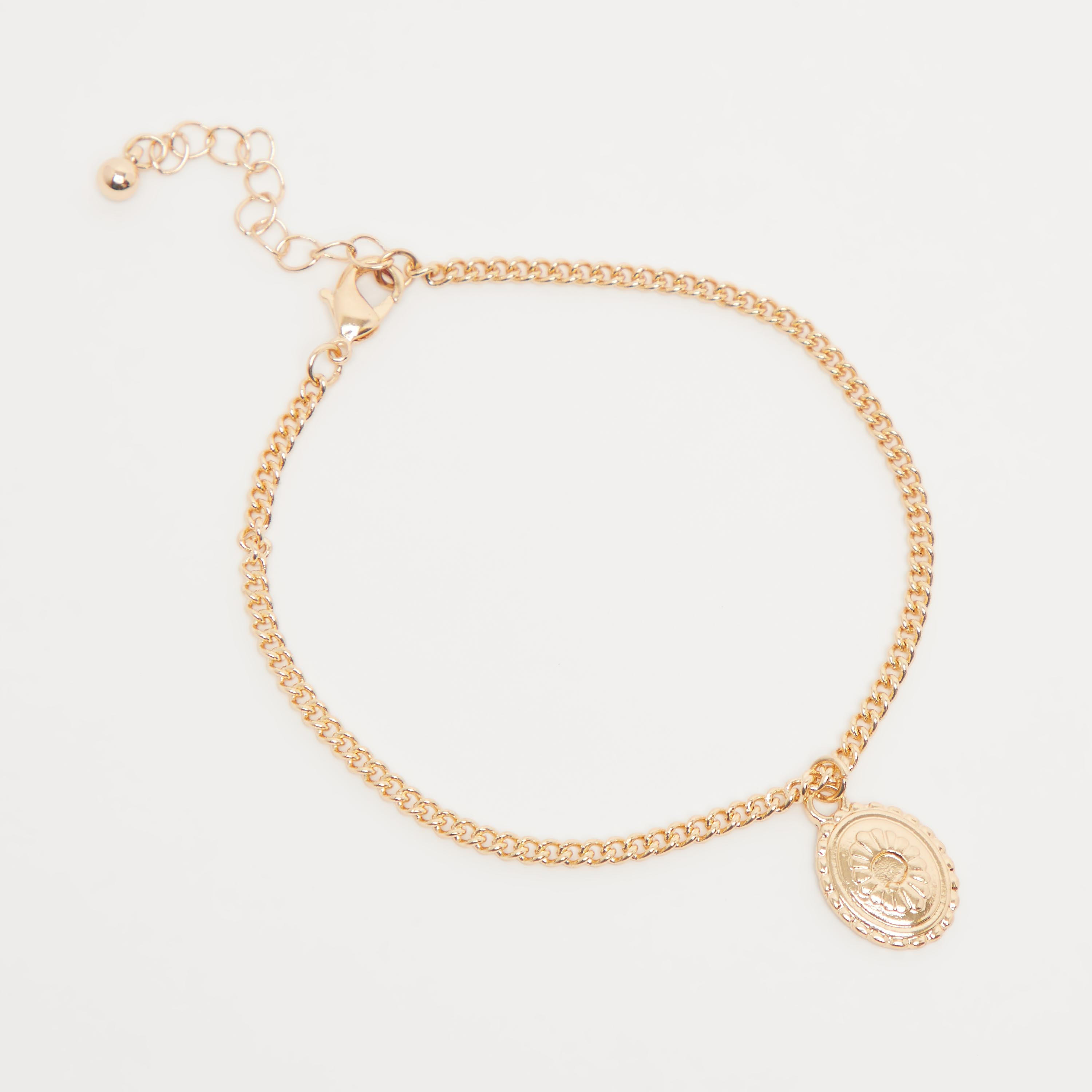 طقم أساور بتزيينات متنوّعة بمشبك إغلاق - 4 قطع-women-watchesandjewellery-jewellery-banglesandbracelets-image-4