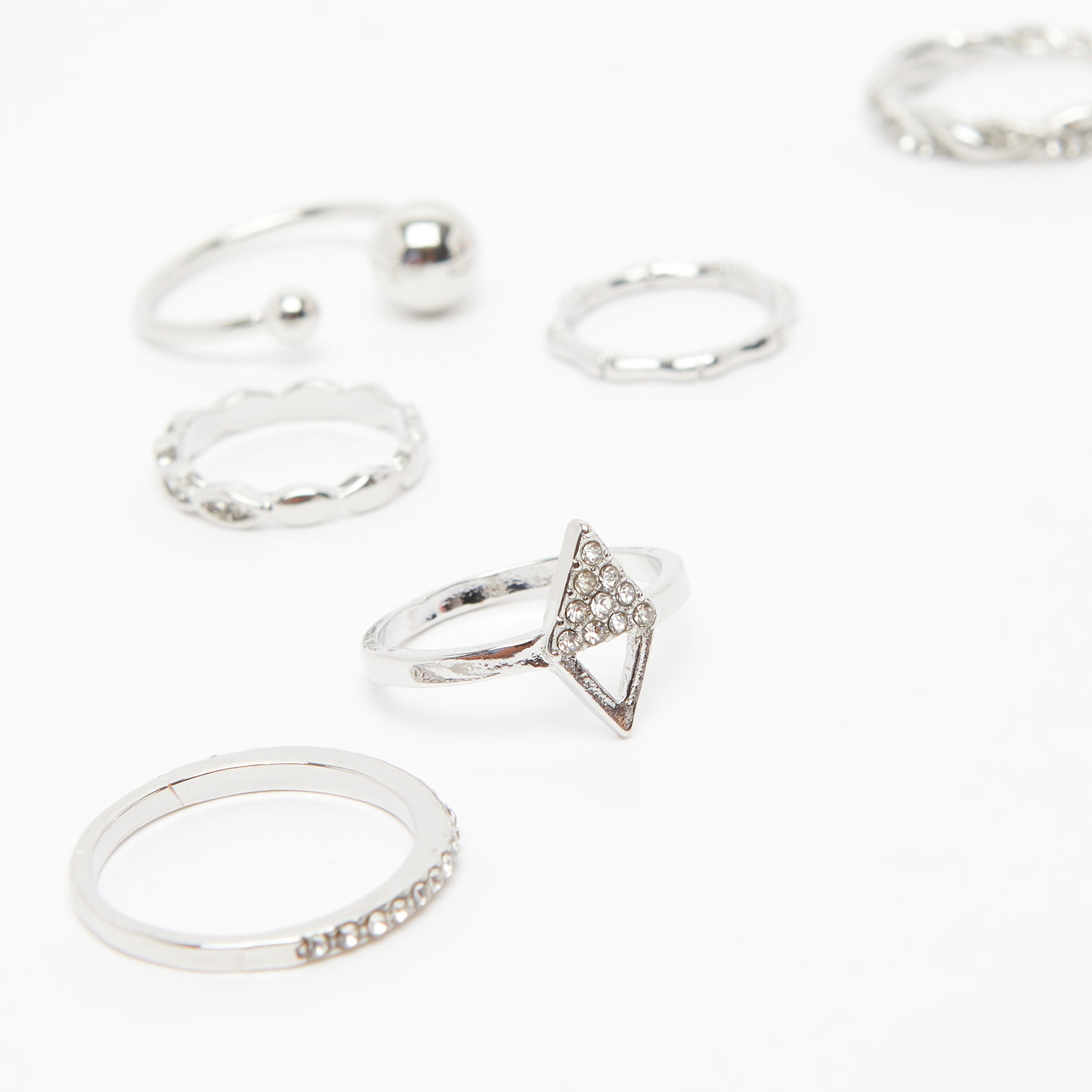 خواتم مزيّنة - طقم من 6 قطع-women-watchesandjewellery-jewellery-rings-image-4