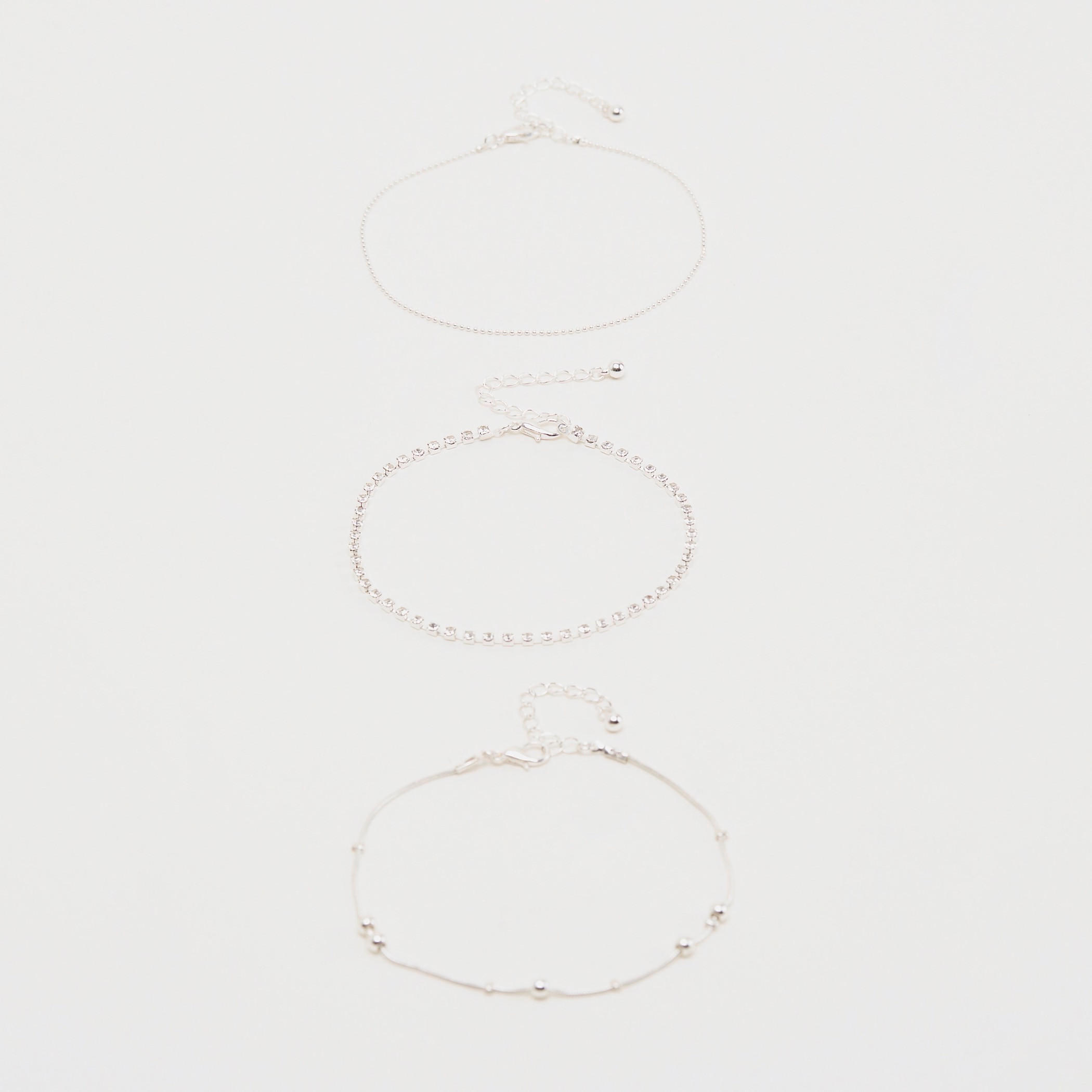 خلخال مزين بمشبك إغلاق - طقم من 3-women-watchesandjewellery-jewellery-anklets-image-1