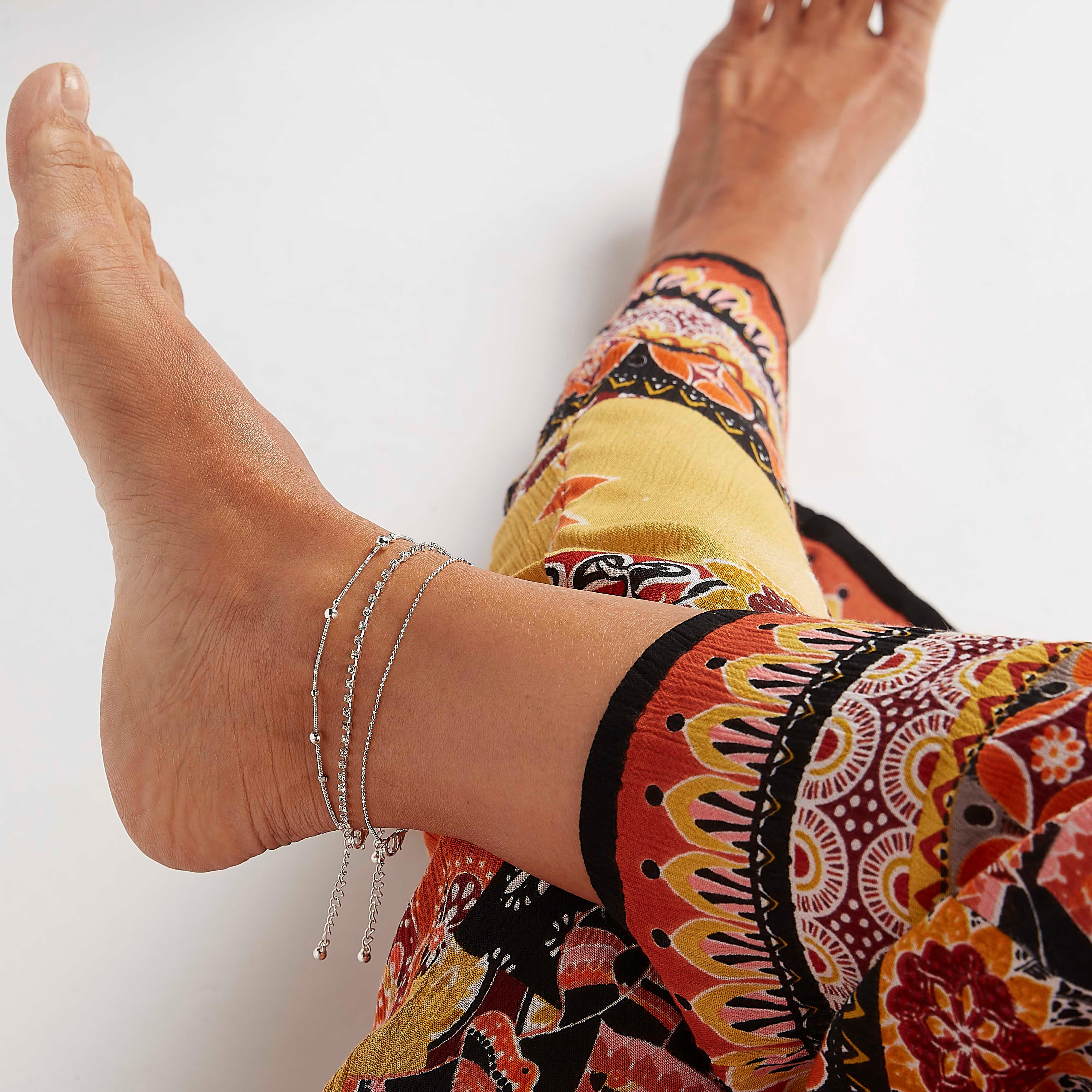 خلخال مزين بمشبك إغلاق - طقم من 3-women-watchesandjewellery-jewellery-anklets-image-2
