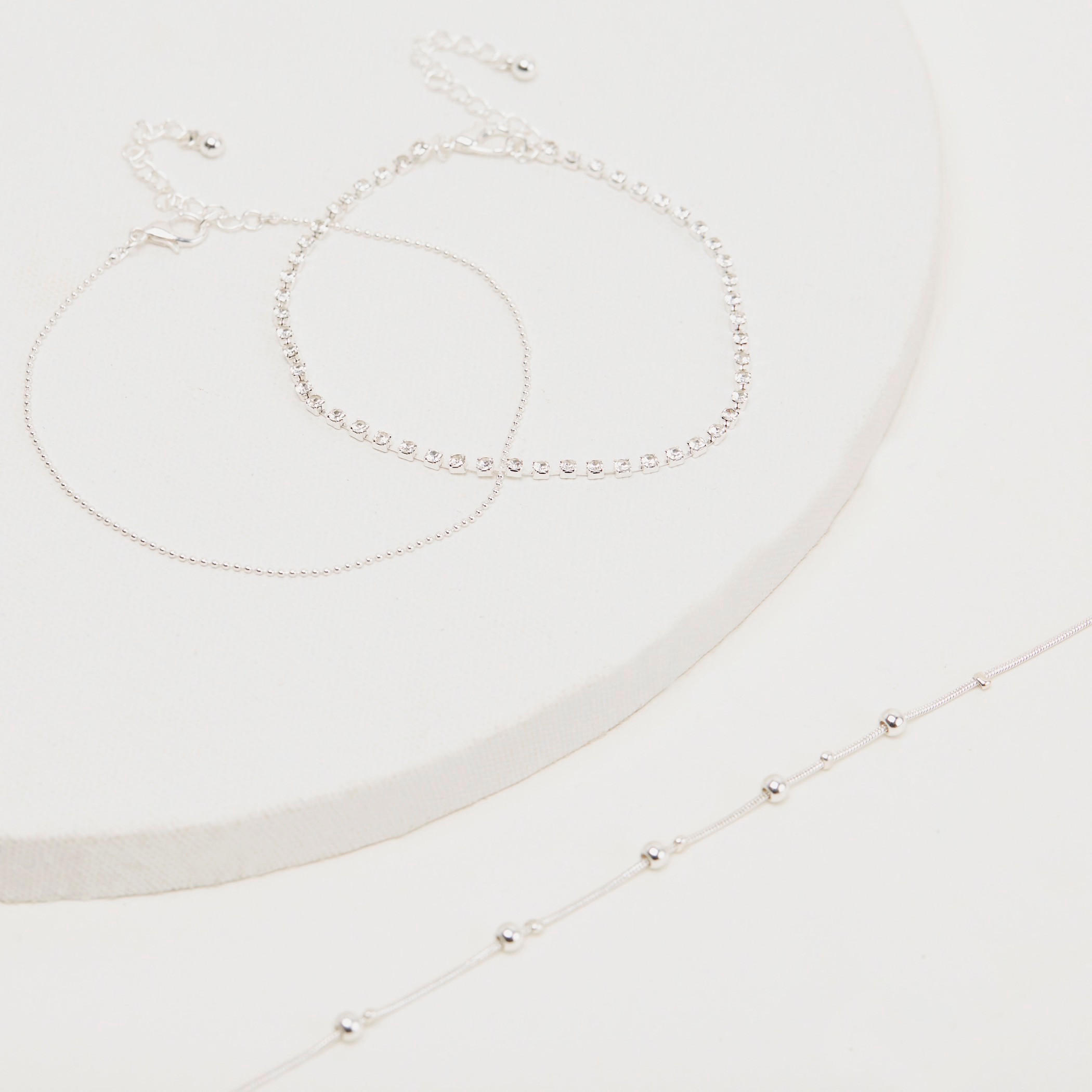 خلخال مزين بمشبك إغلاق - طقم من 3-women-watchesandjewellery-jewellery-anklets-image-3