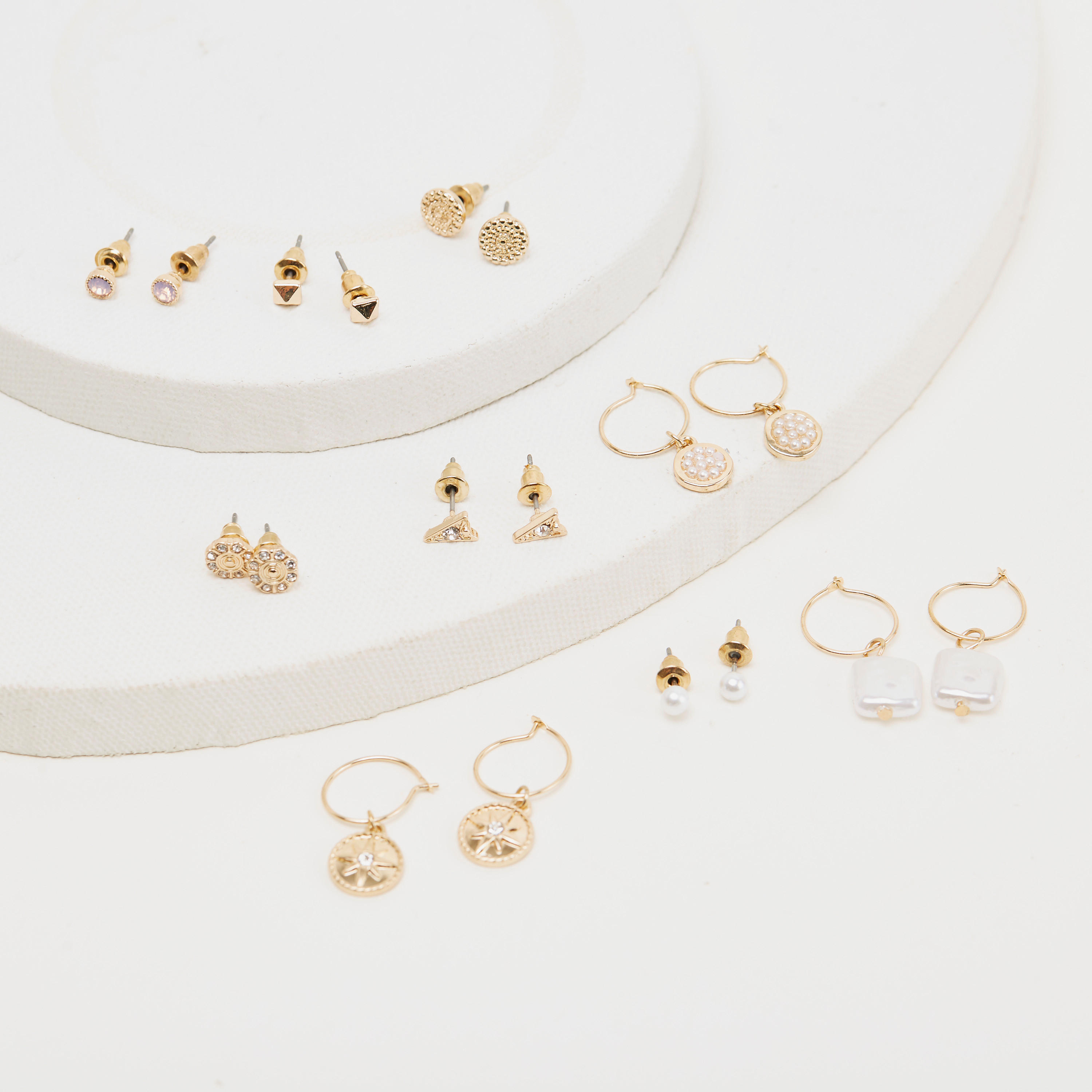 Set of 9 - Assorted Embellished Earrings-women-watchesandjewellery-jewellery-earrings-image-4