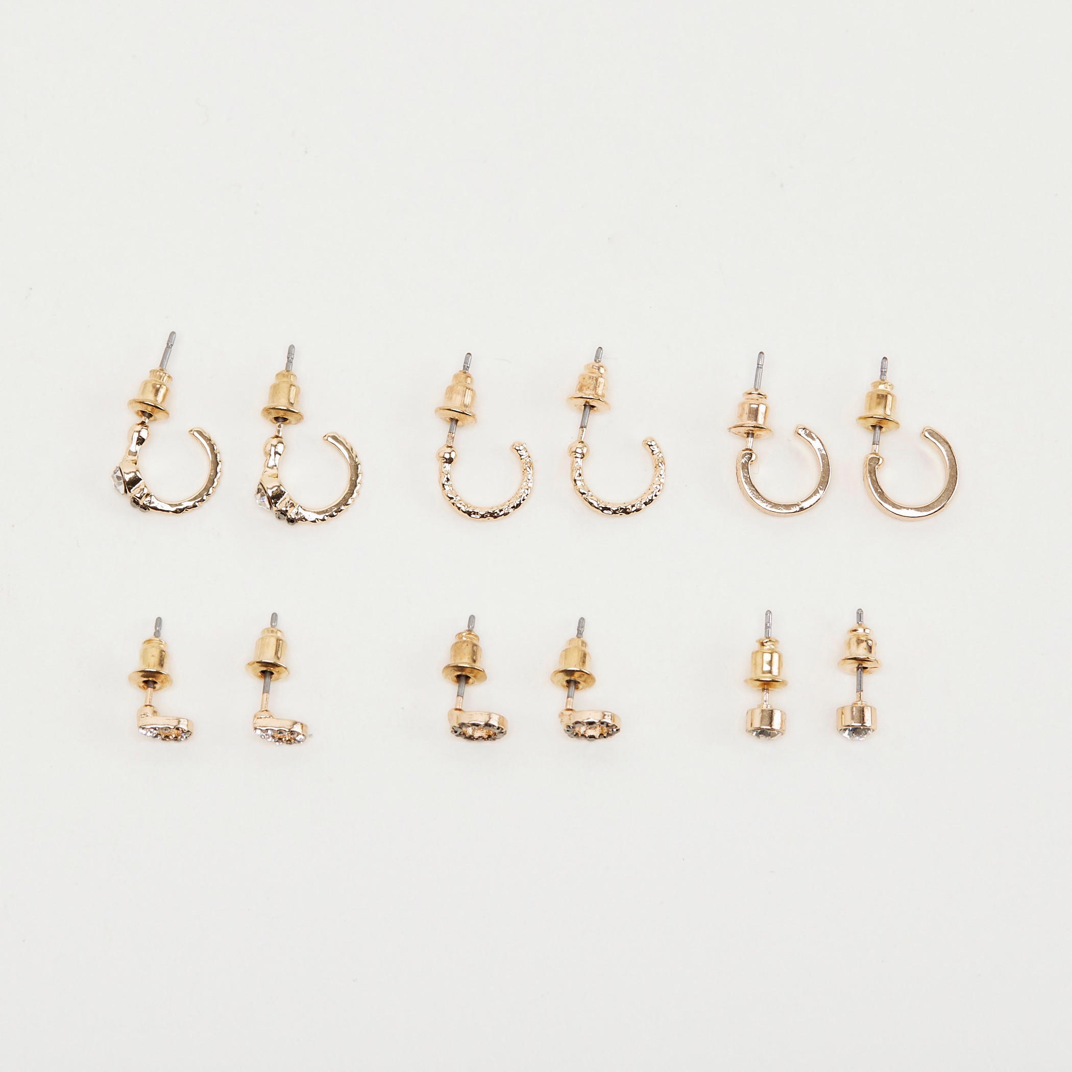 حلقان مرصّعة بتزيينات ومكبس إغلاق - طقم من 6 أزواج-women-watchesandjewellery-jewellery-earrings-image-5