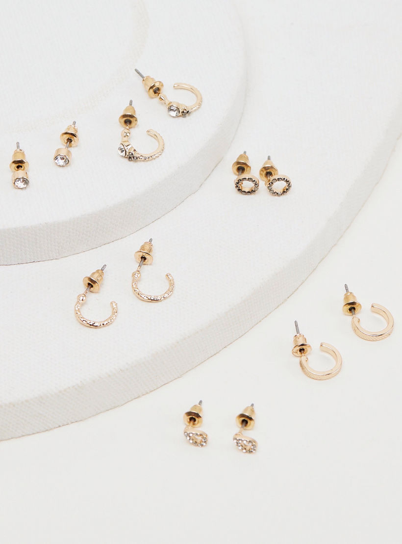 حلقان مرصّعة بتزيينات ومكبس إغلاق - طقم من 6 أزواج-women-watchesandjewellery-jewellery-earrings-image-2