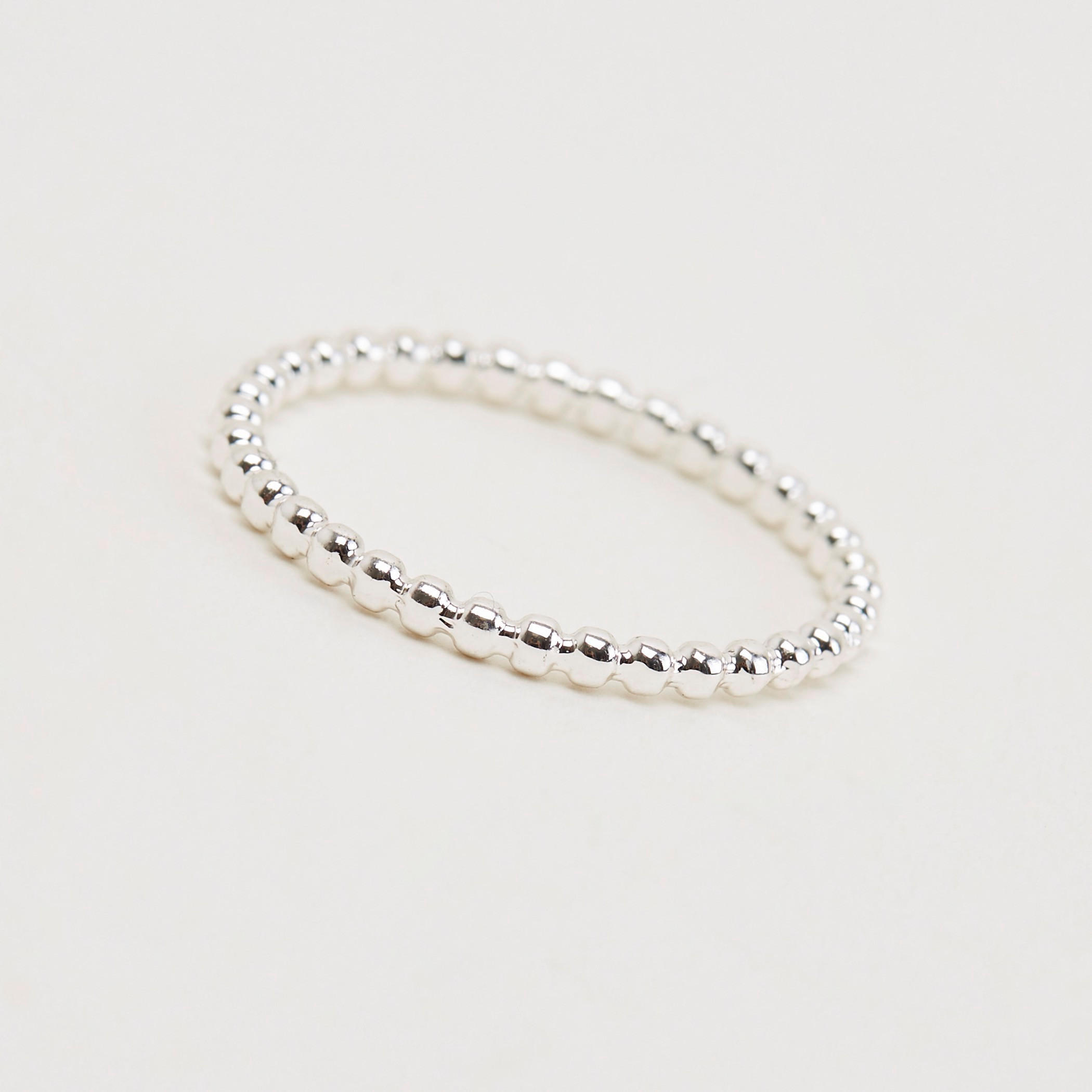 خواتم مزيّنة - طقم من 8-women-watchesandjewellery-jewellery-rings-image-4