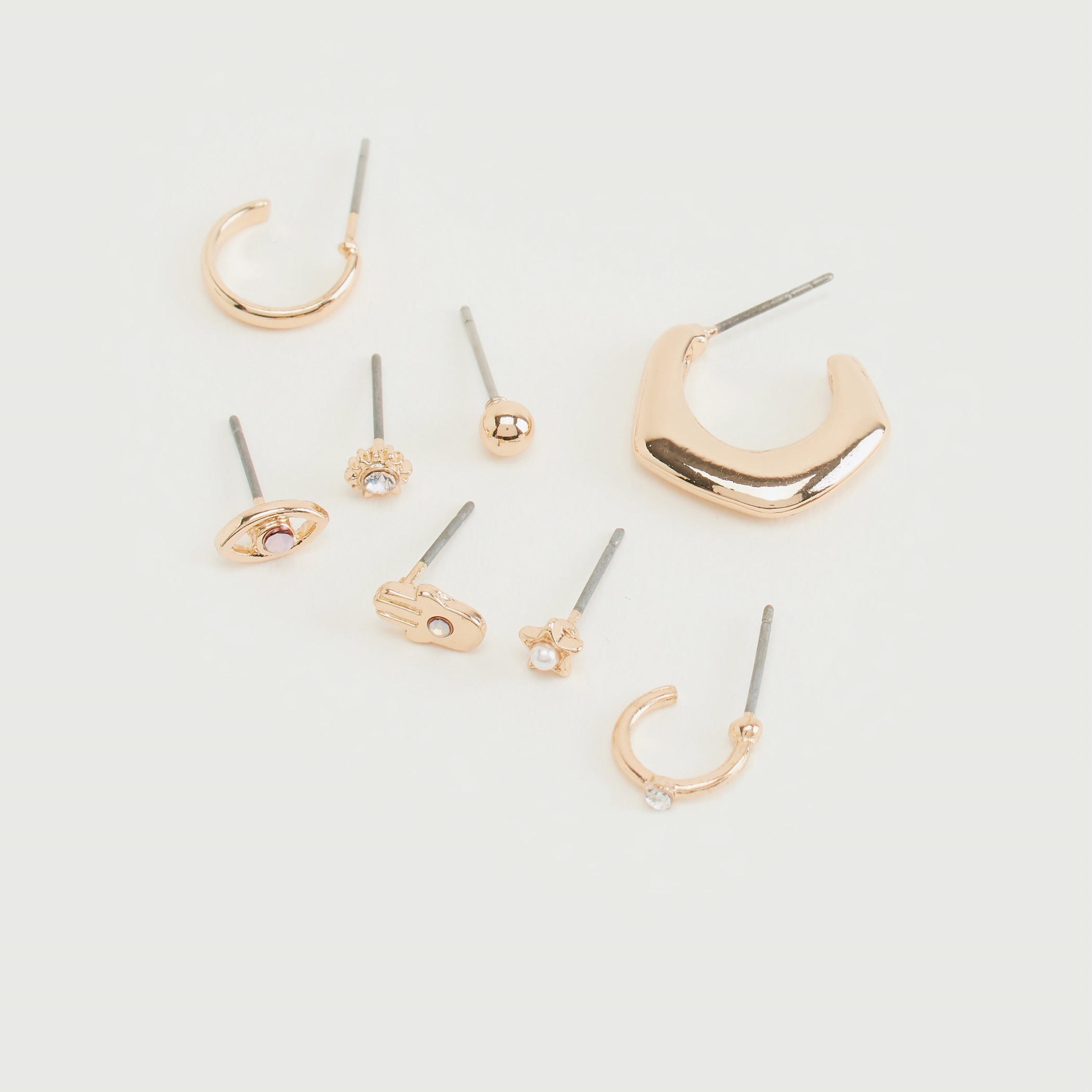 حلقان مزيّنة ومرصعة متنوّعة بمشبك إغلاق خلفي - طقم من 8 أزواج-women-watchesandjewellery-jewellery-earrings-image-1