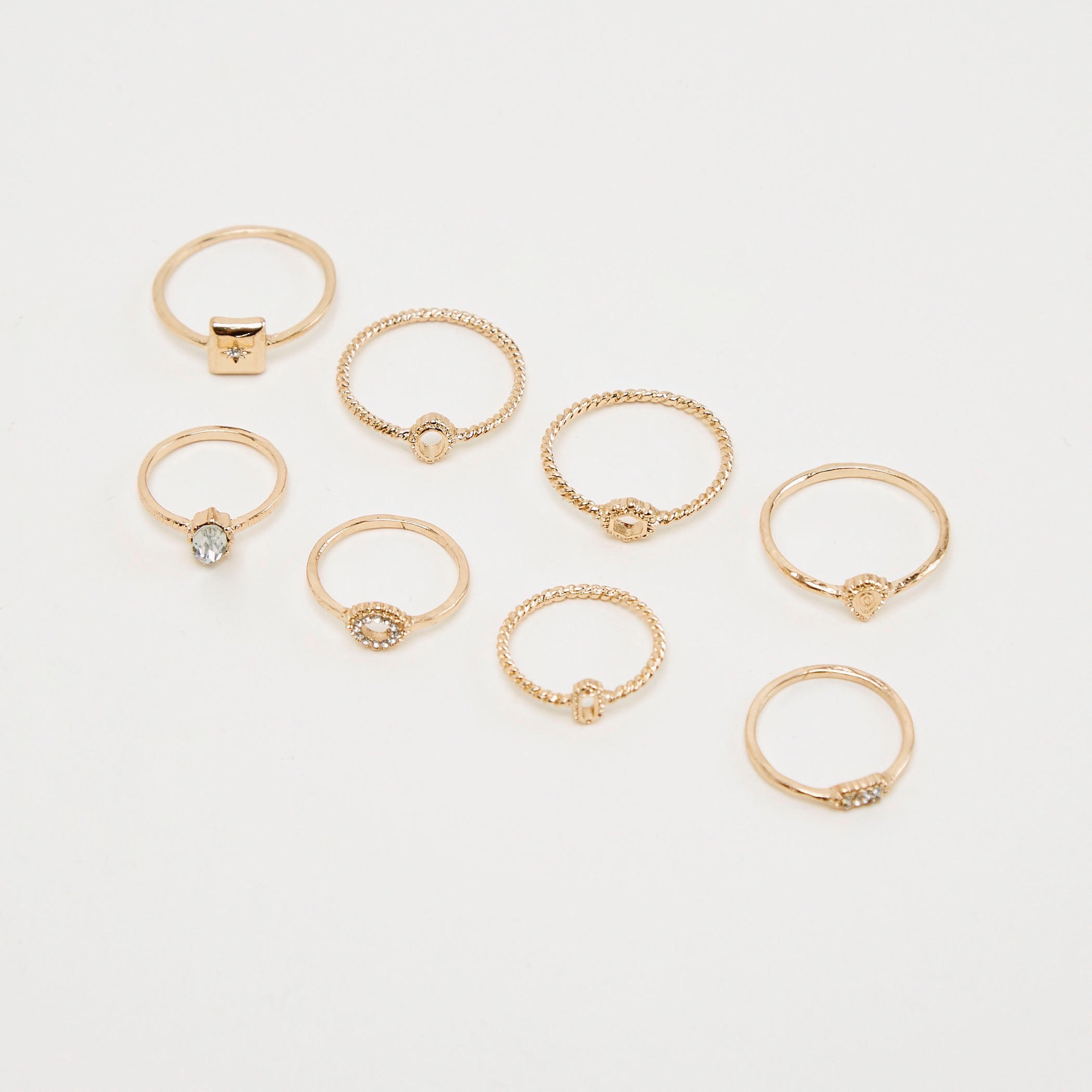 خواتم مزيّنة - طقم من 8-women-watchesandjewellery-jewellery-rings-image-2