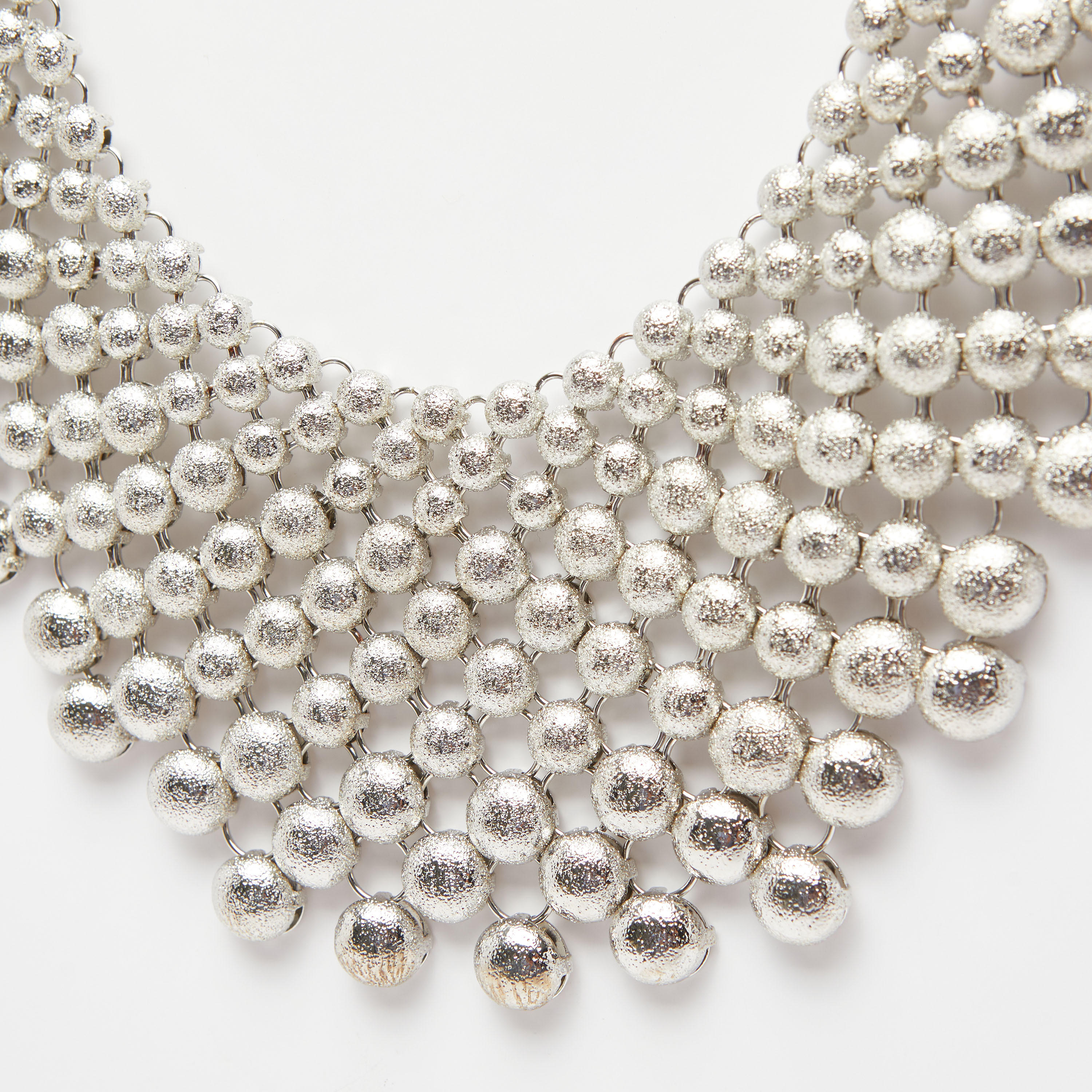 عقد بزينة ومشبك إغلاق-women-watchesandjewellery-jewellery-necklacesandpendants-image-2