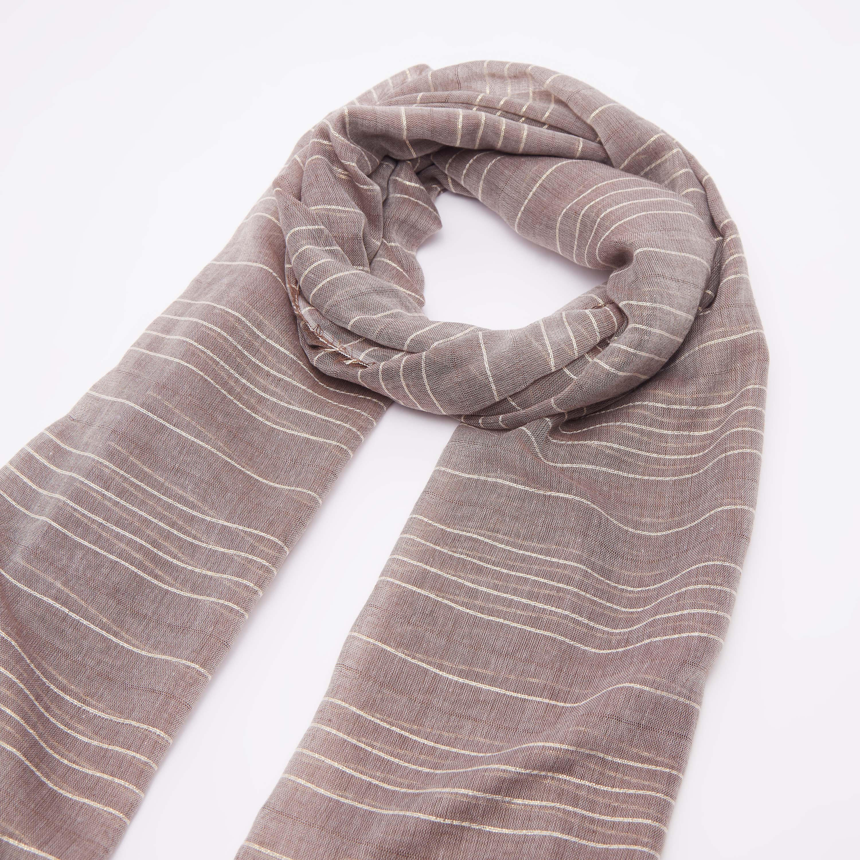 وشاح مقلّم  بشراشيب-women-clothingaccessories-scarves-image-1