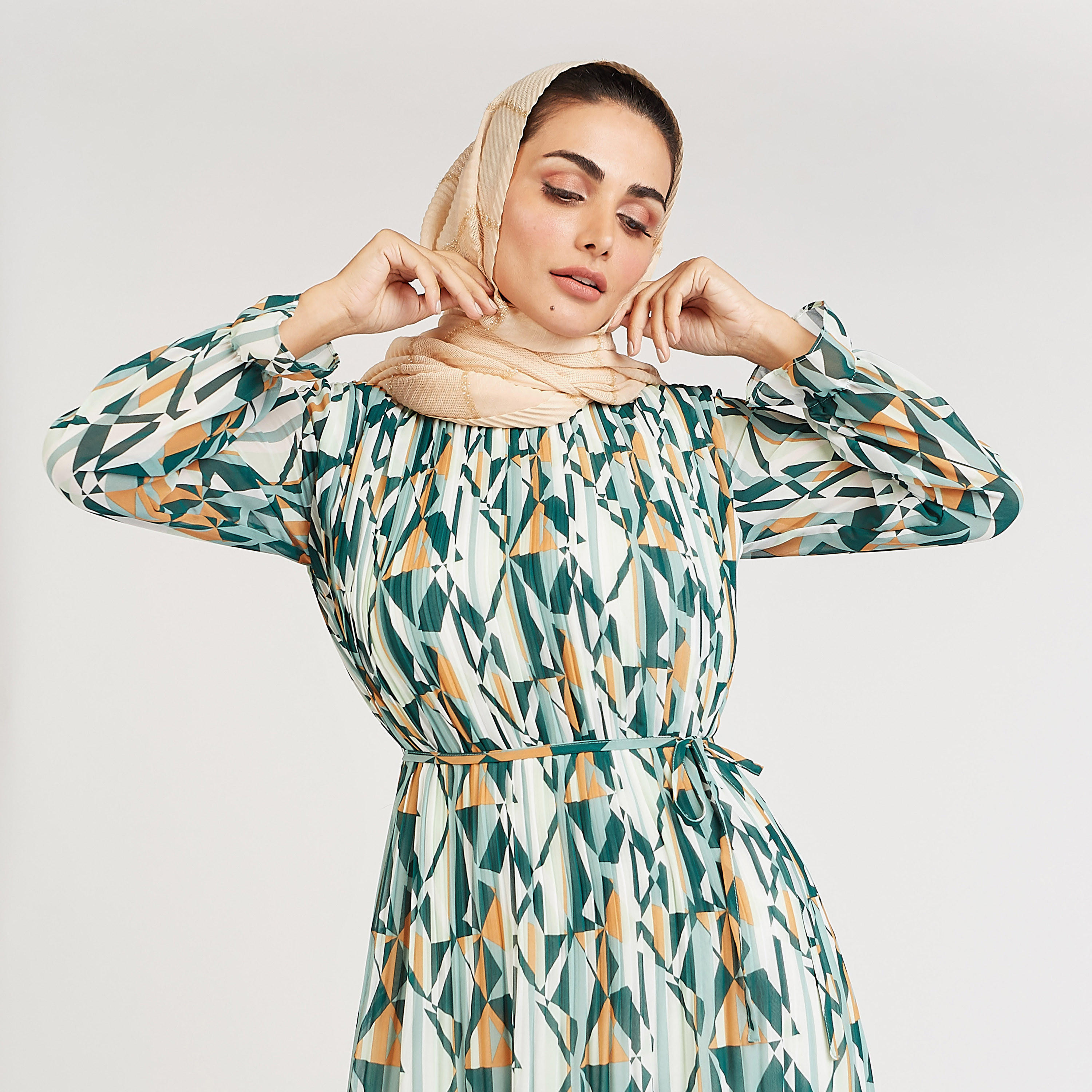 وشاح بارز الملمس بشراشيب-women-clothingaccessories-scarves-image-2