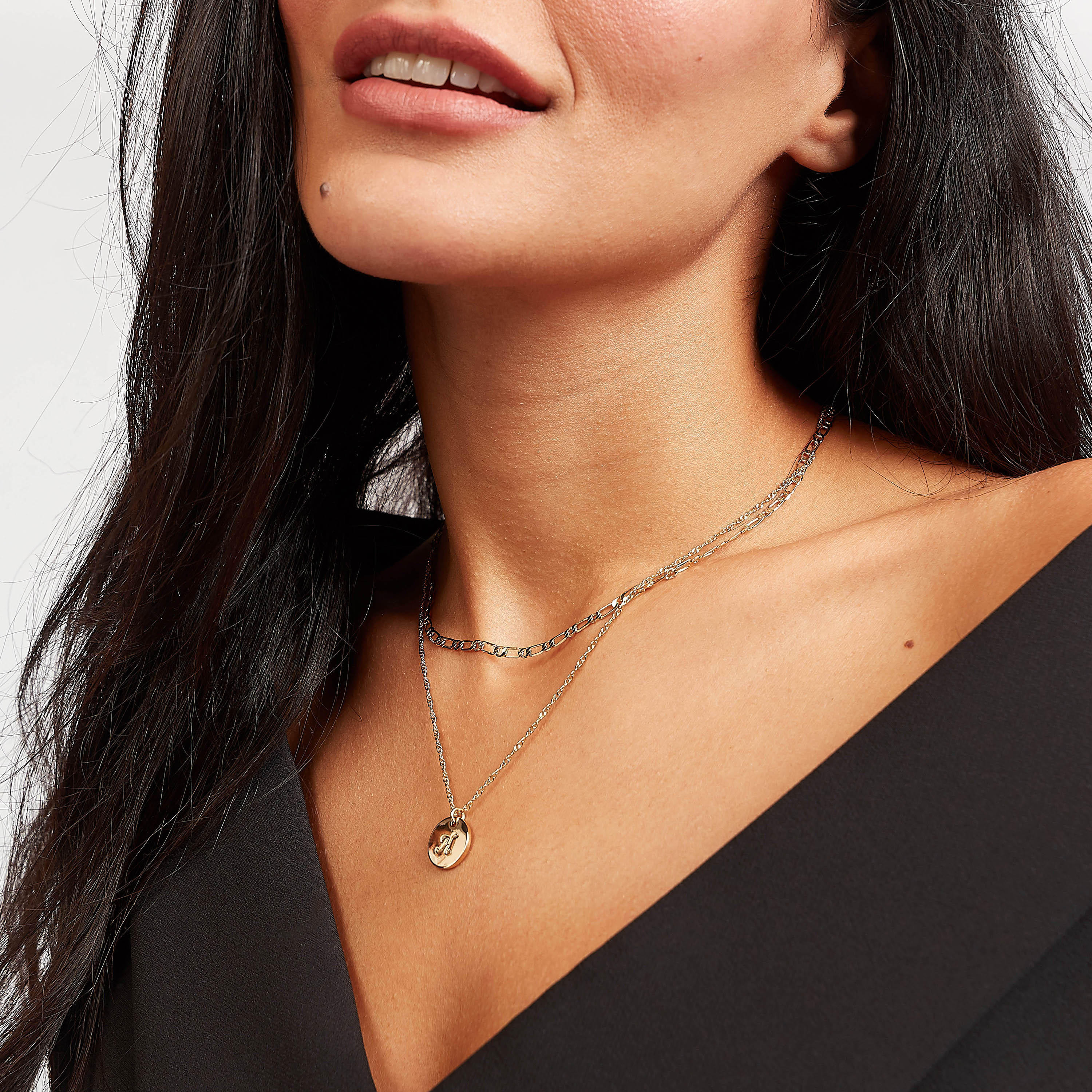 قلادة الحروف الأبجدية بدلّاية متعددة الطبقات - حرف H-women-watchesandjewellery-jewellery-necklacesandpendants-image-2