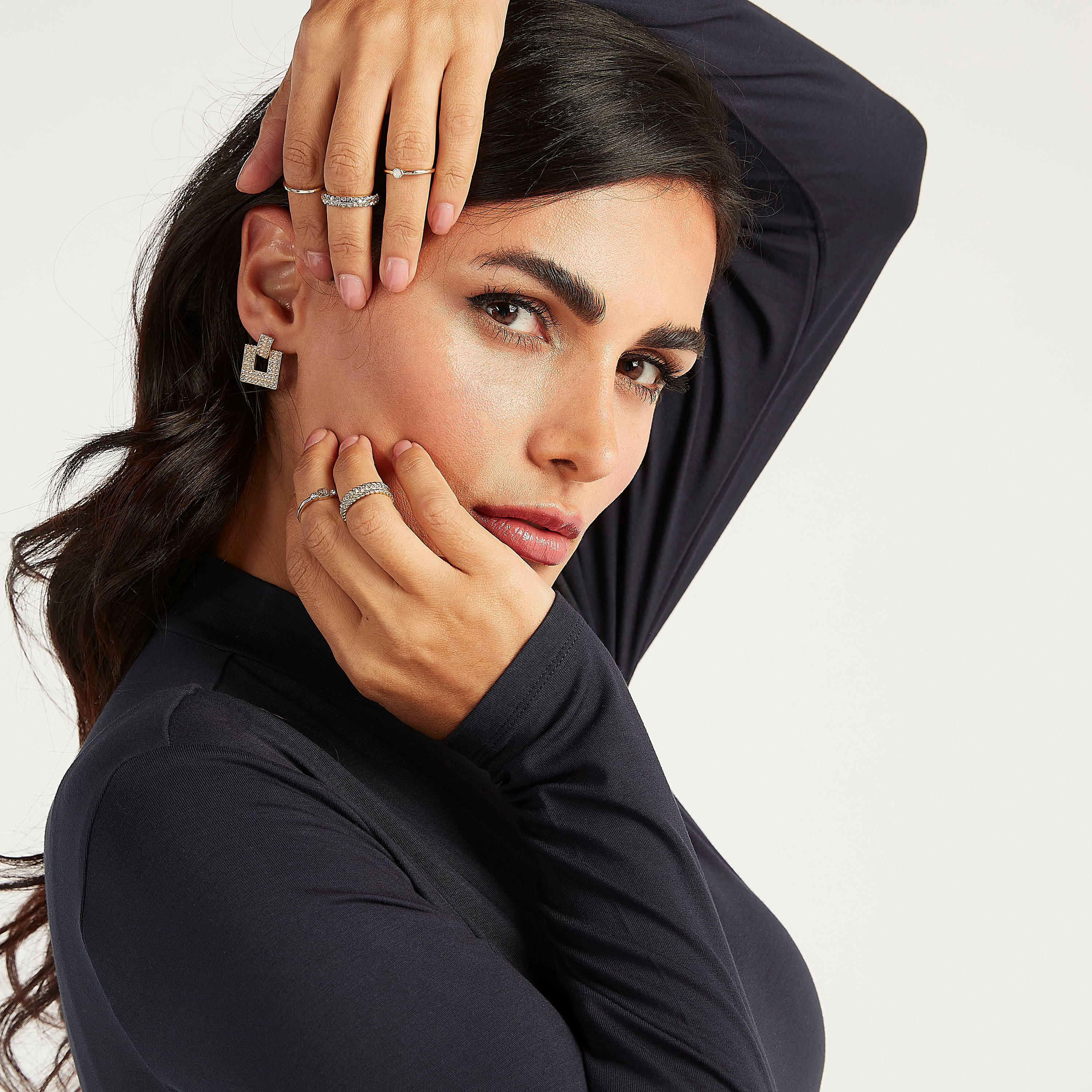 طقم خواتم ميتاليك مزيّنة متنوّعة - 5 قطع-women-watchesandjewellery-jewellery-rings-image-3