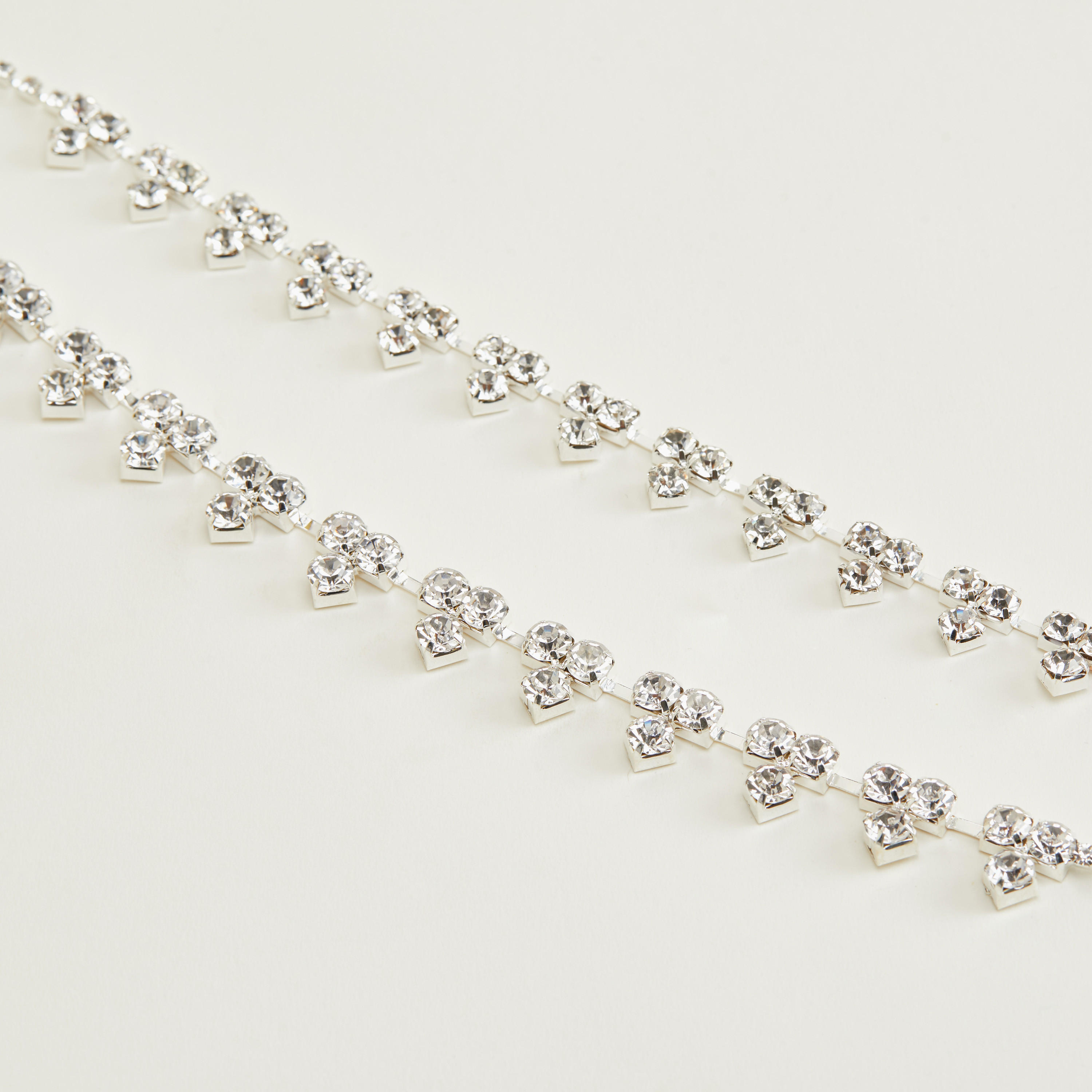 عقد مزيّن بمشبك إغلاق-women-watchesandjewellery-jewellery-necklacesandpendants-image-4