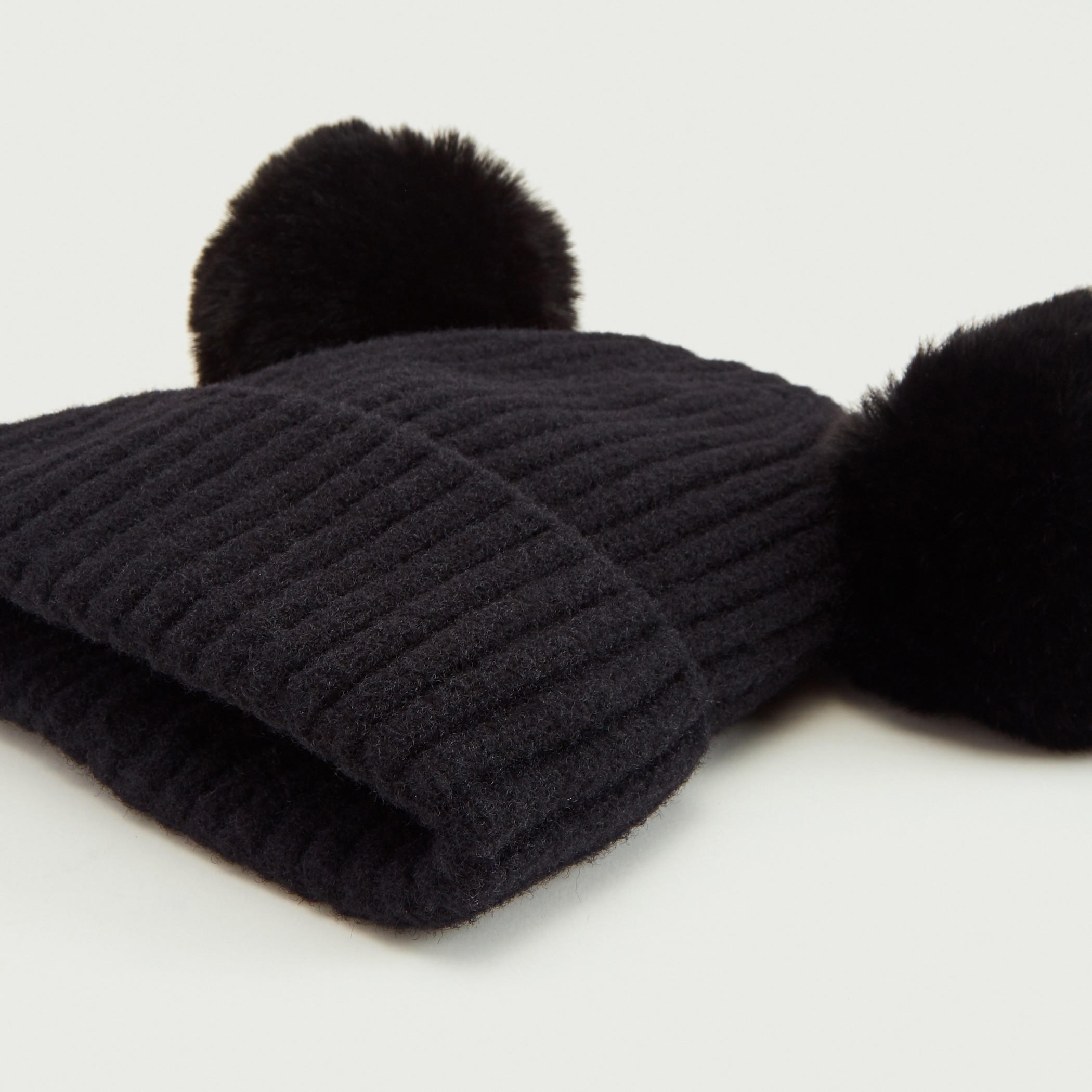 قبعة بيني بتفاصيل مزخرفة وأطراف مطّاطيّة-women-clothingaccessories-capsandhats-image-1