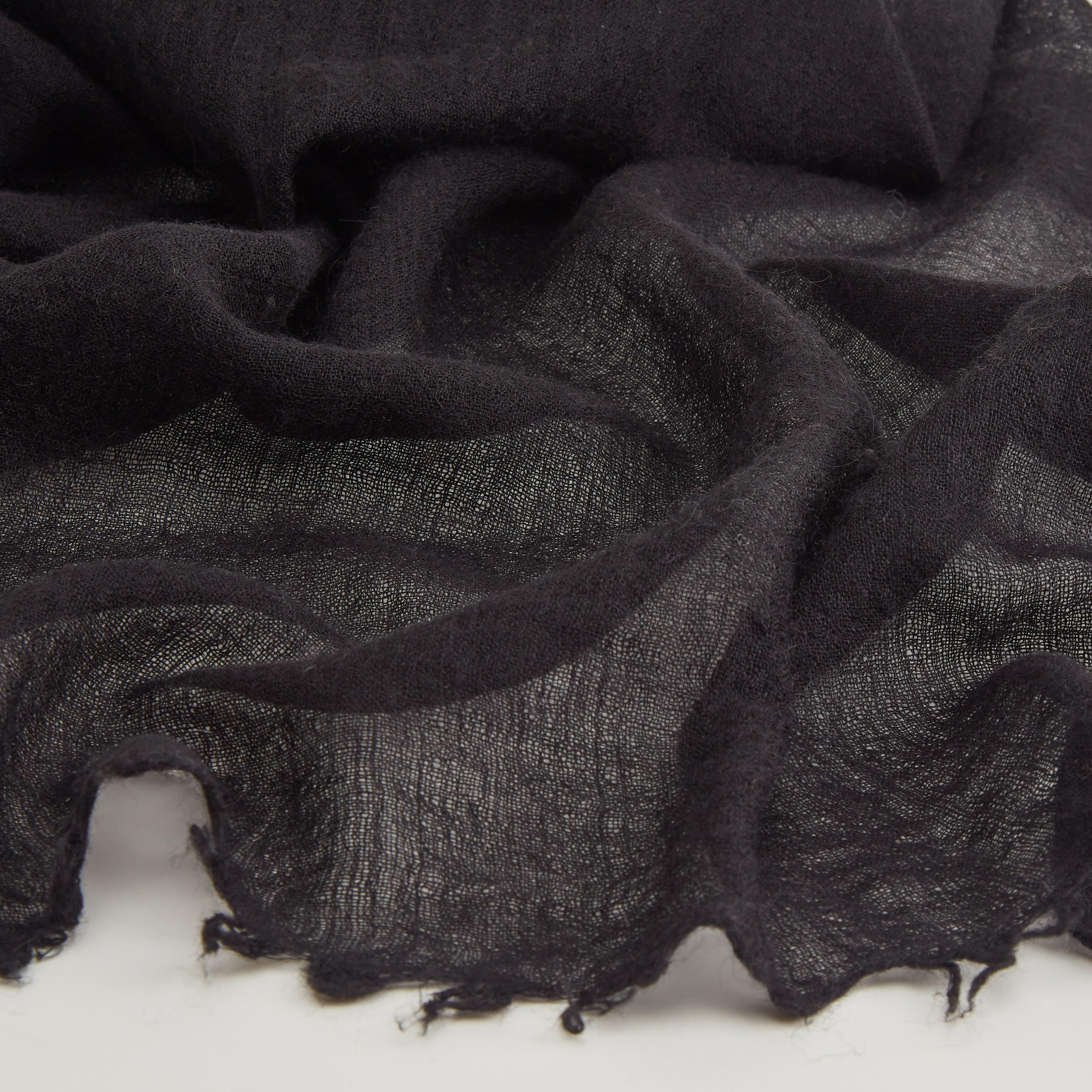 وشاح بارز الملمس مع حواف بشراشيب-women-clothingaccessories-scarves-image-4