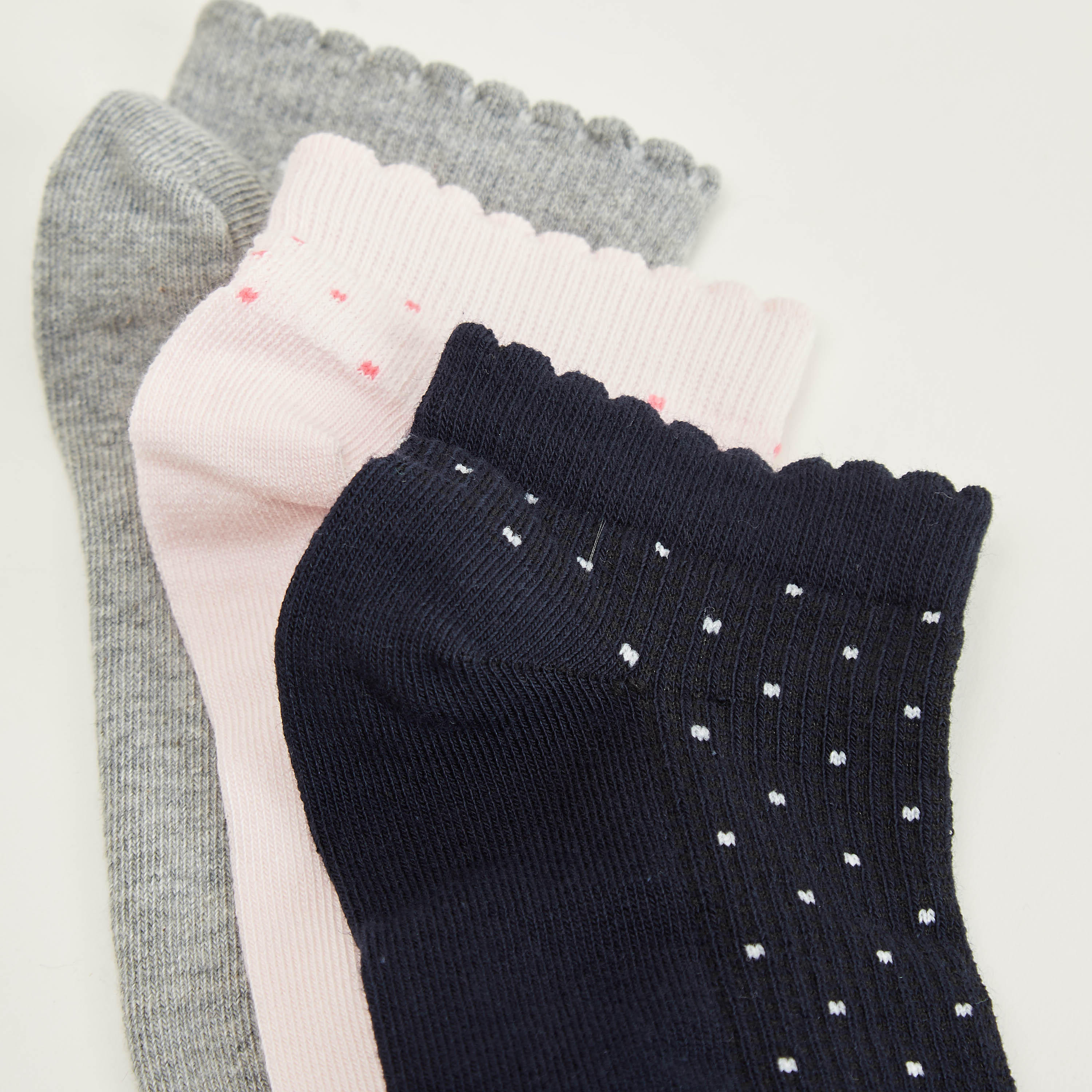 جوارب مستدامة بطول الكاحل وطبعات - طقم من 3 قطع-women-socksandstockings-image-3