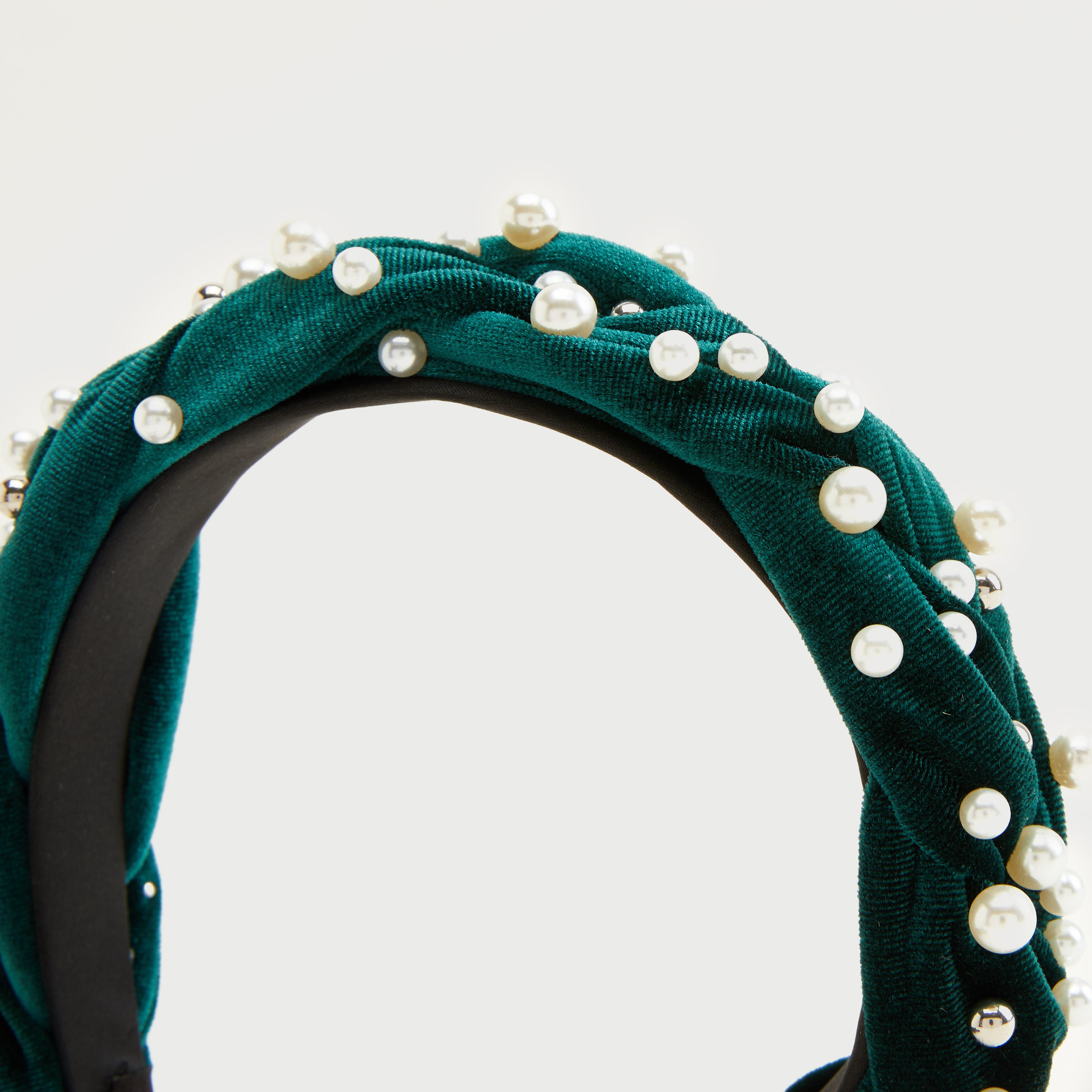شريطة شعر مضفرة بتفاصيل لؤلؤ-women-hairaccessories-image-4