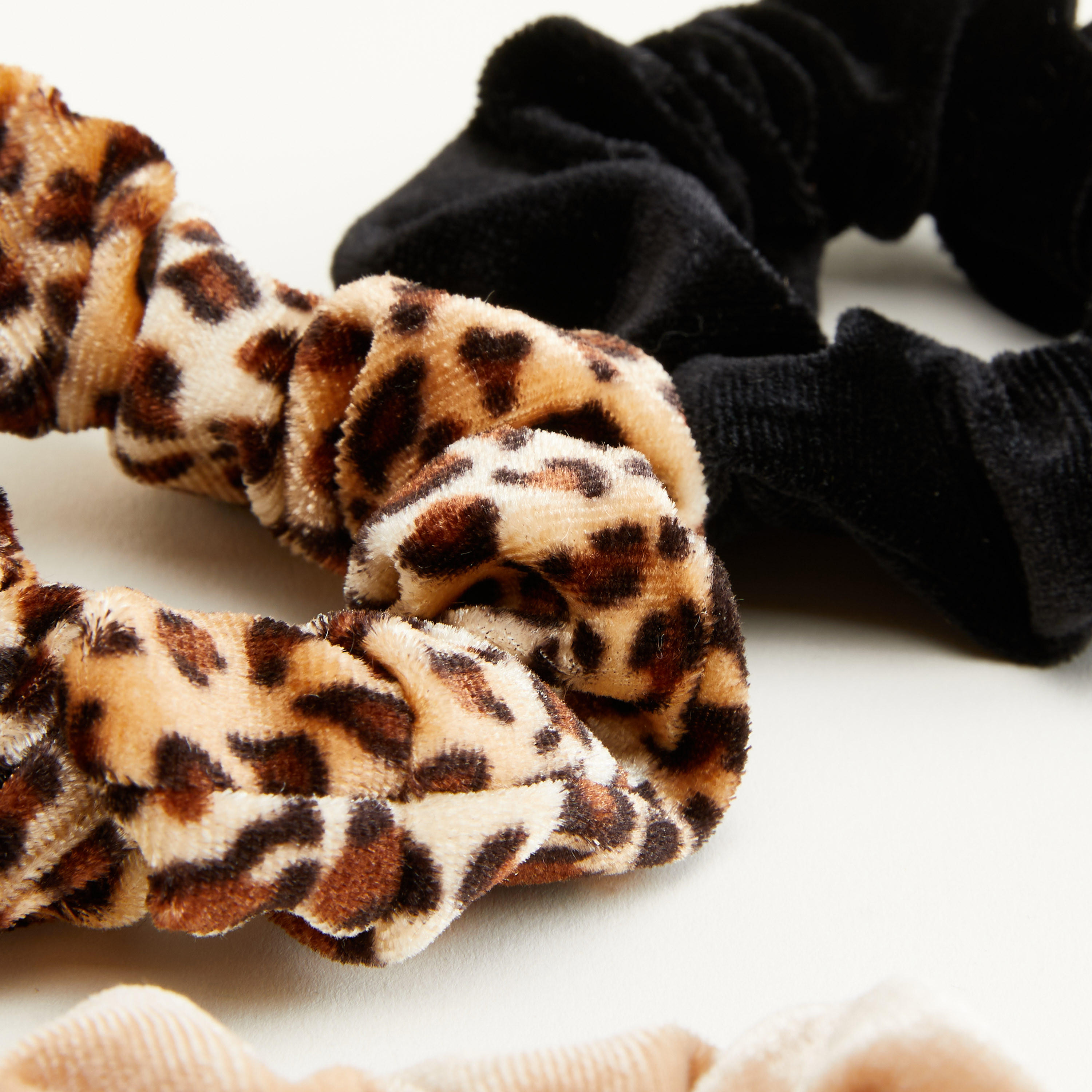 Set of 3 - Assorted Elasticated Fabric Hair Tie-women-hairaccessories-image-3