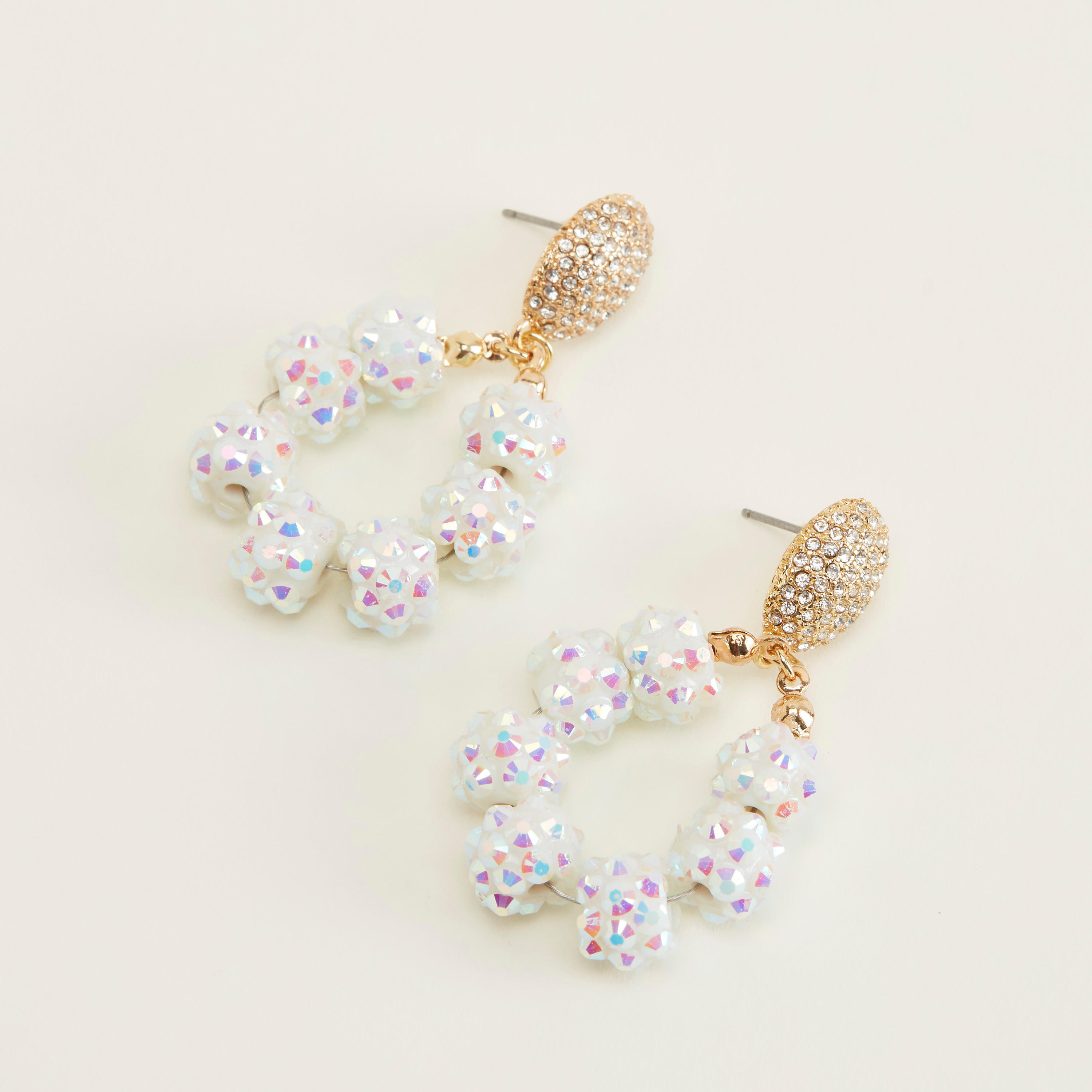 حلق متدلّي مزيّن بمكبس إغلاق خلفي-women-watchesandjewellery-jewellery-earrings-image-1