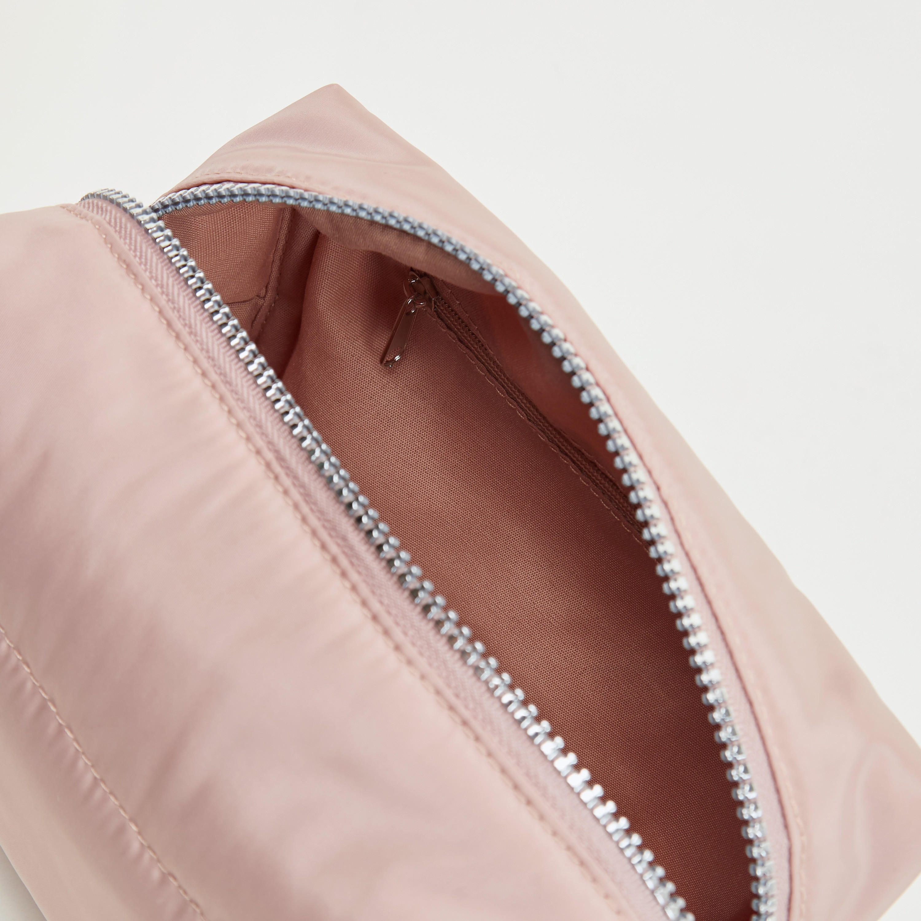 شنطة صغيرة مبطّنة بسحّاب إغلاق-women-bagsandwallets-handbags-image-1