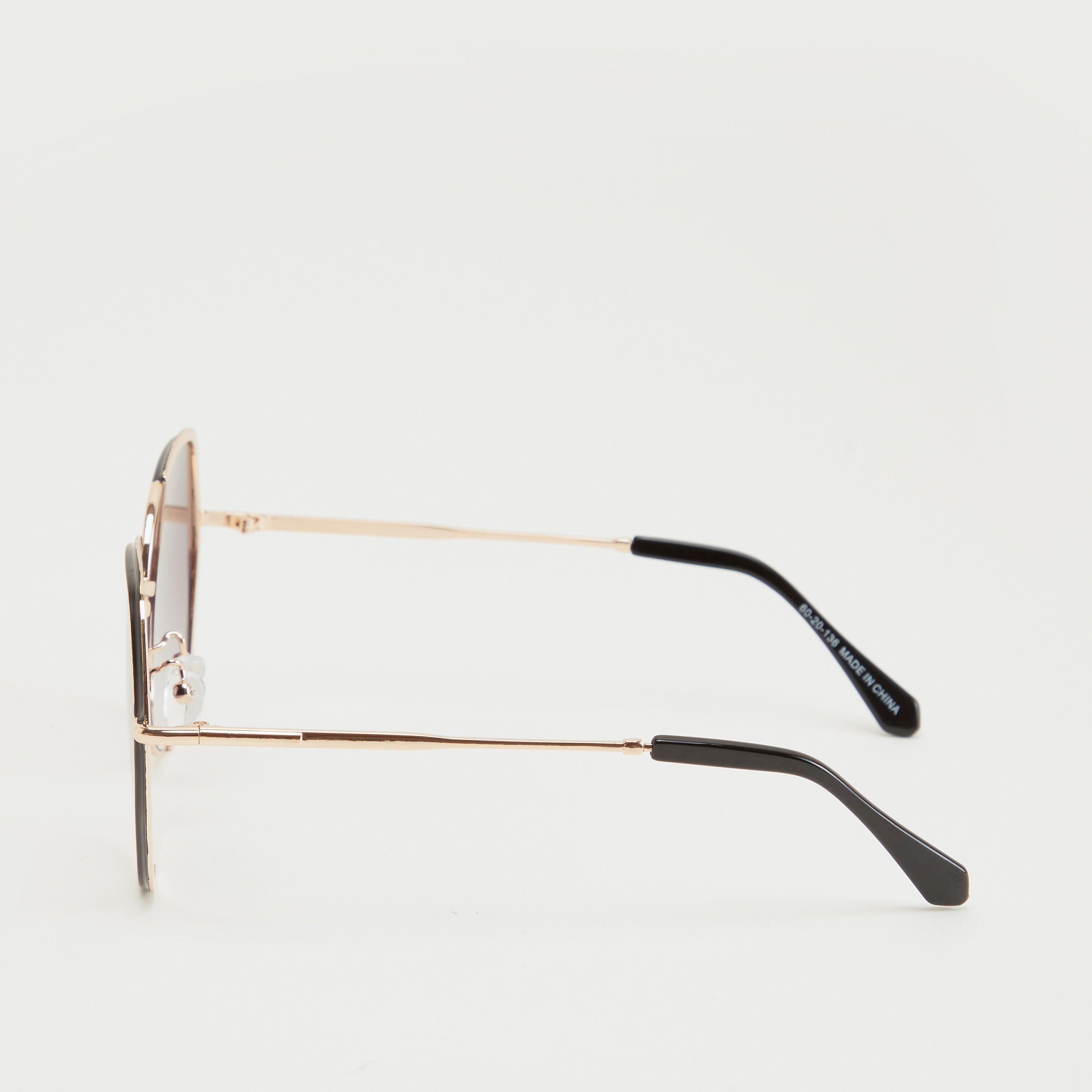 نظّارة شمسية بإطار كامل ووسادات للأنف-women-sunglasses-image-4