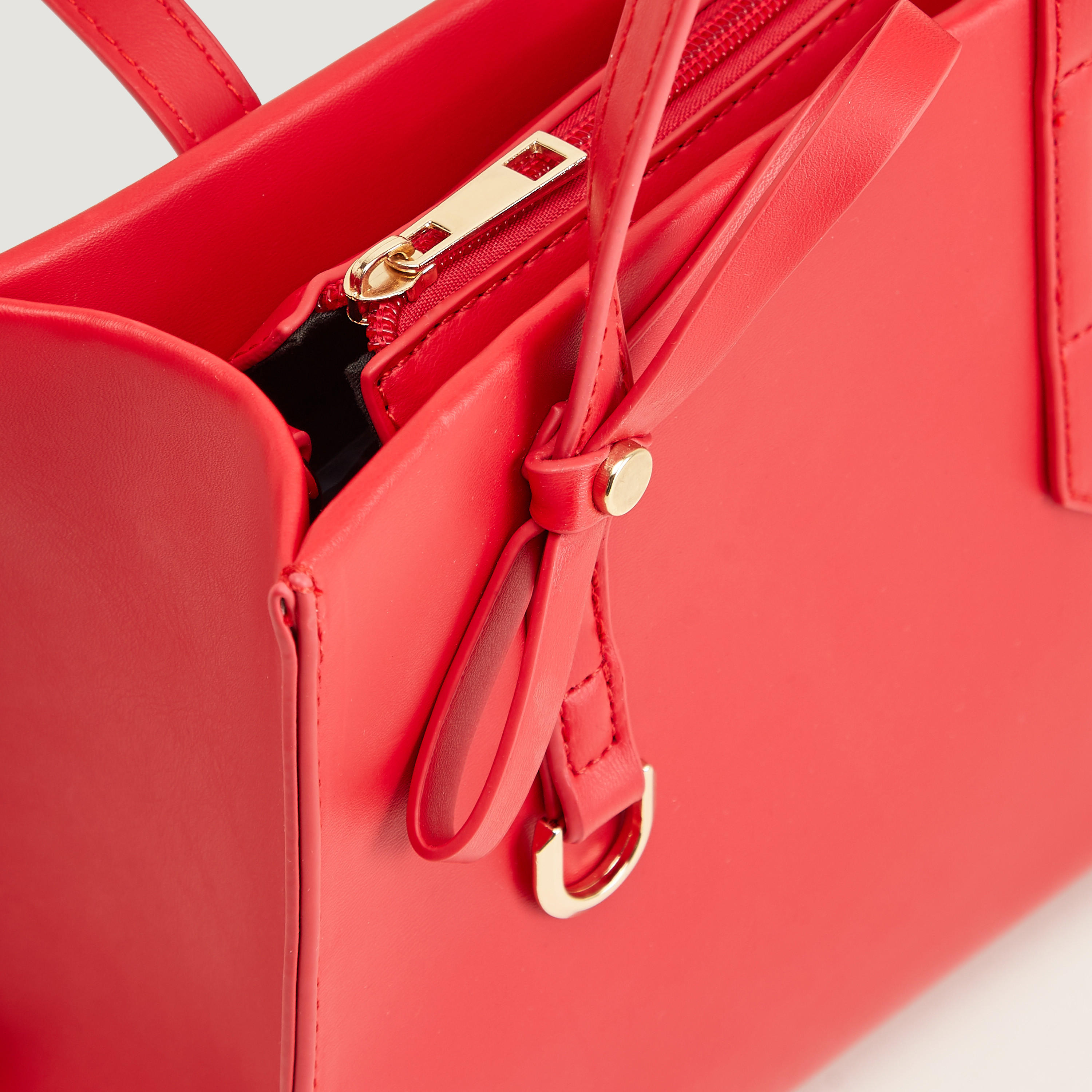 شنطة توتي سادة بسحّاب إغلاق ومقابض مزدوجة-women-bagsandwallets-handbags-image-3