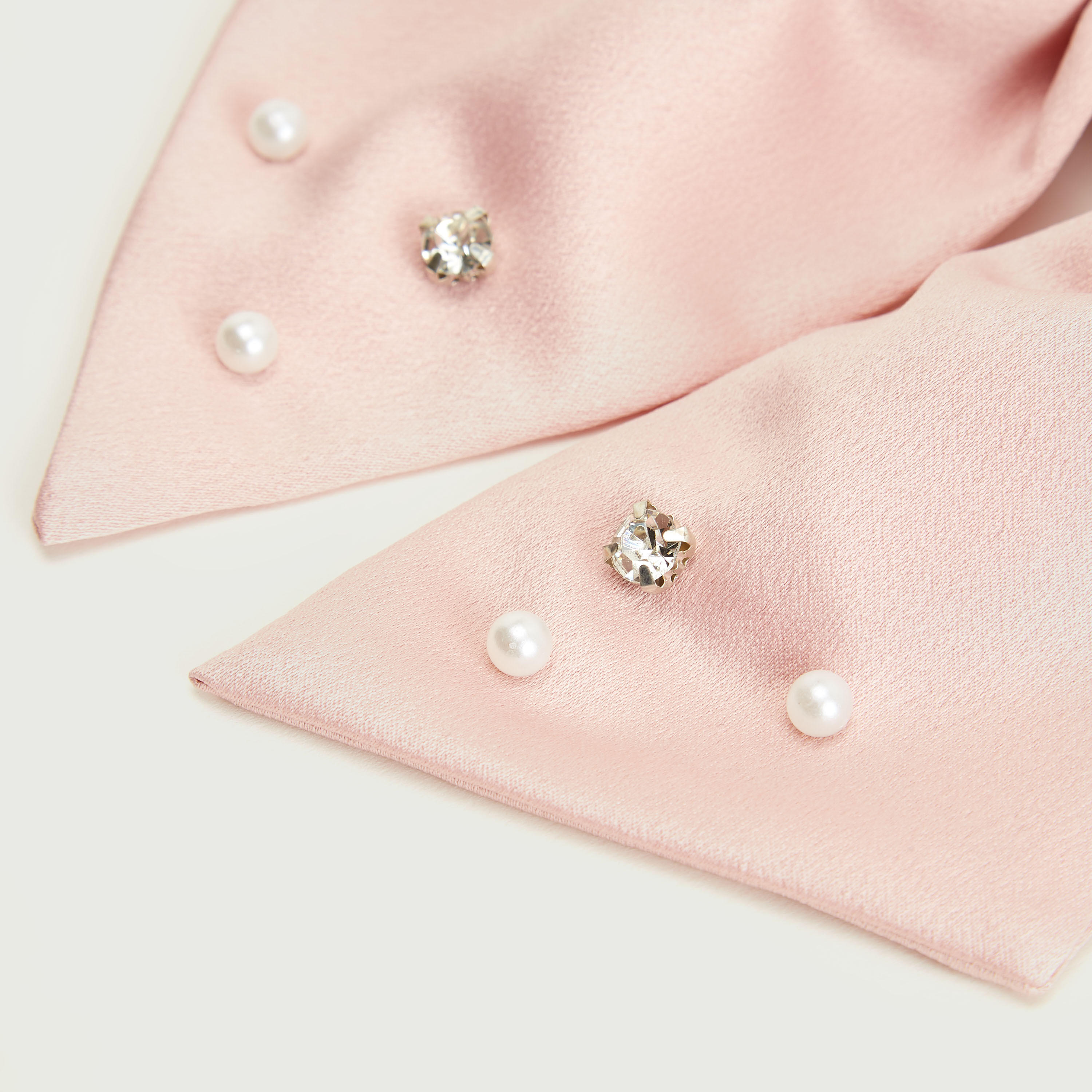 Embellished Bow Hair Clip-women-hairaccessories-image-3