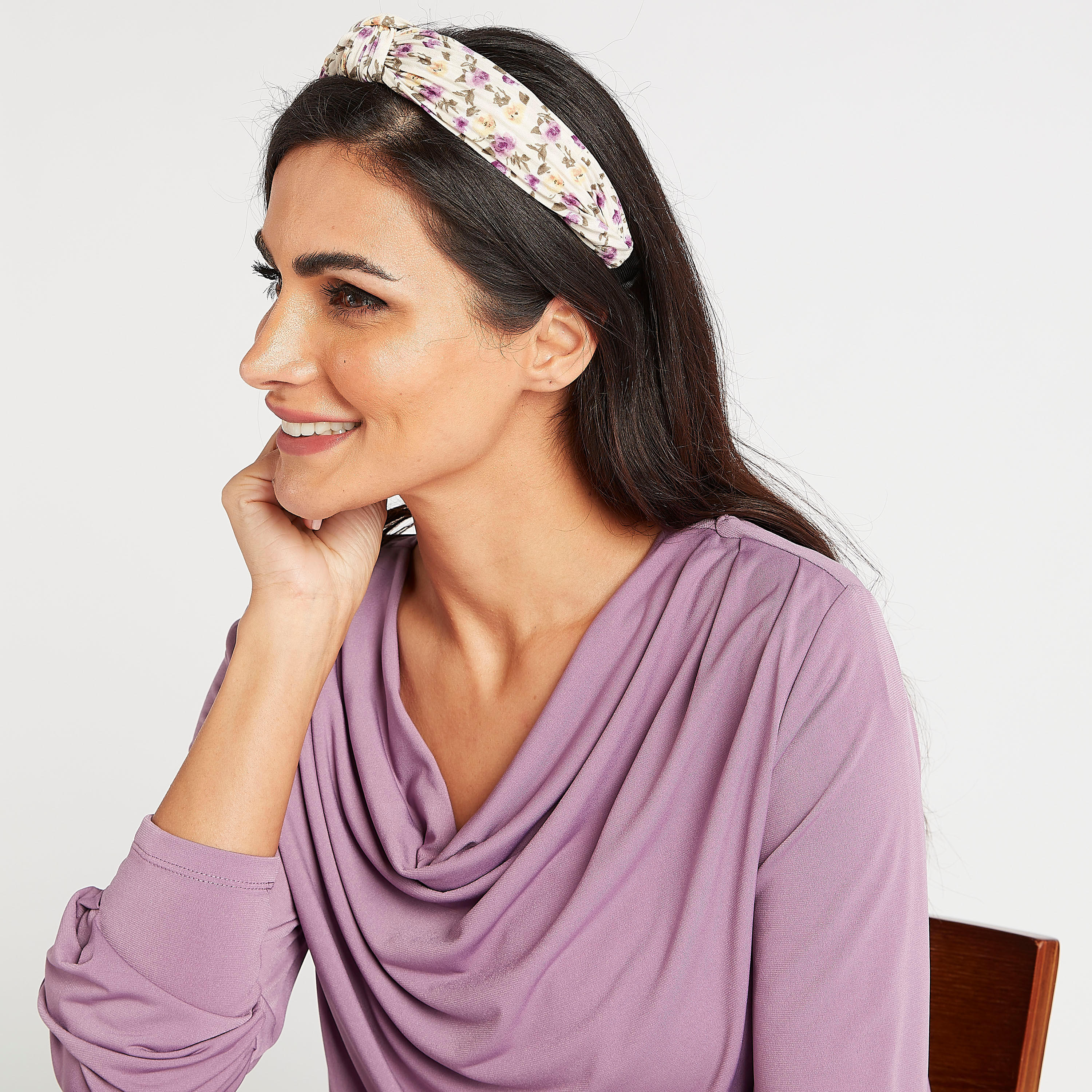 شريطة شعر بطبعات زهريّة وتفاصيل عقدة-women-hairaccessories-image-2