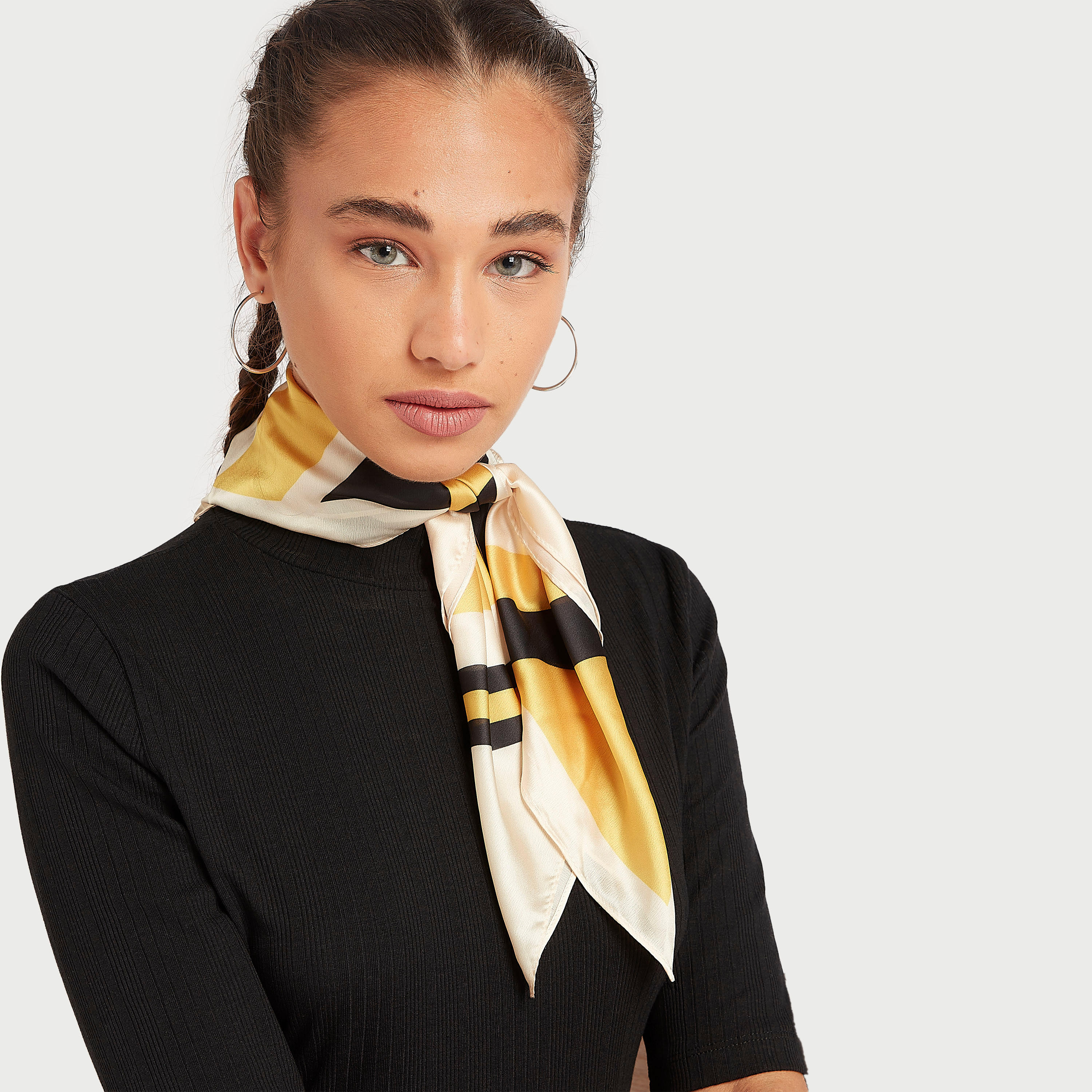 وشاح مخطّط-women-clothingaccessories-scarves-image-3