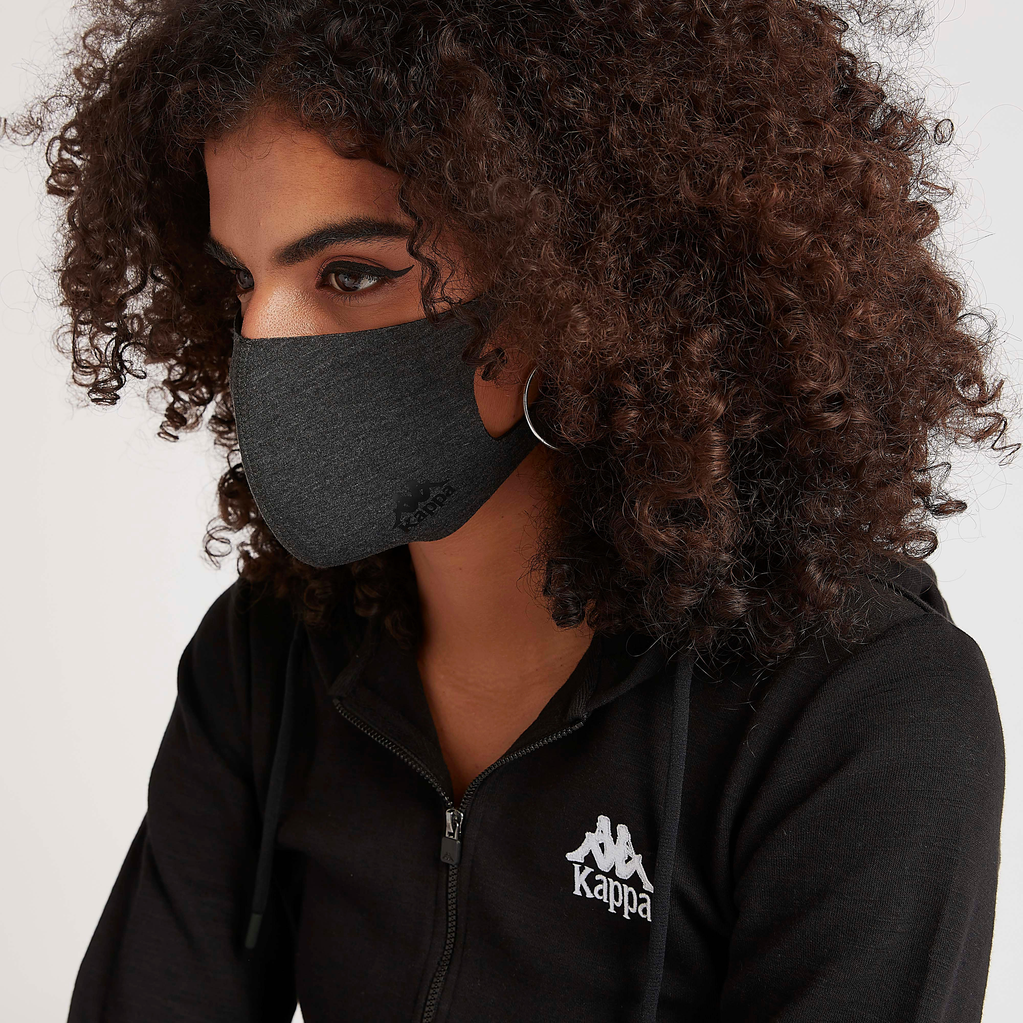 ماسك وجه بطبعات وحلقا مطّاطيّة من كابا-women-clothingaccessories-fashionmasks-image-4