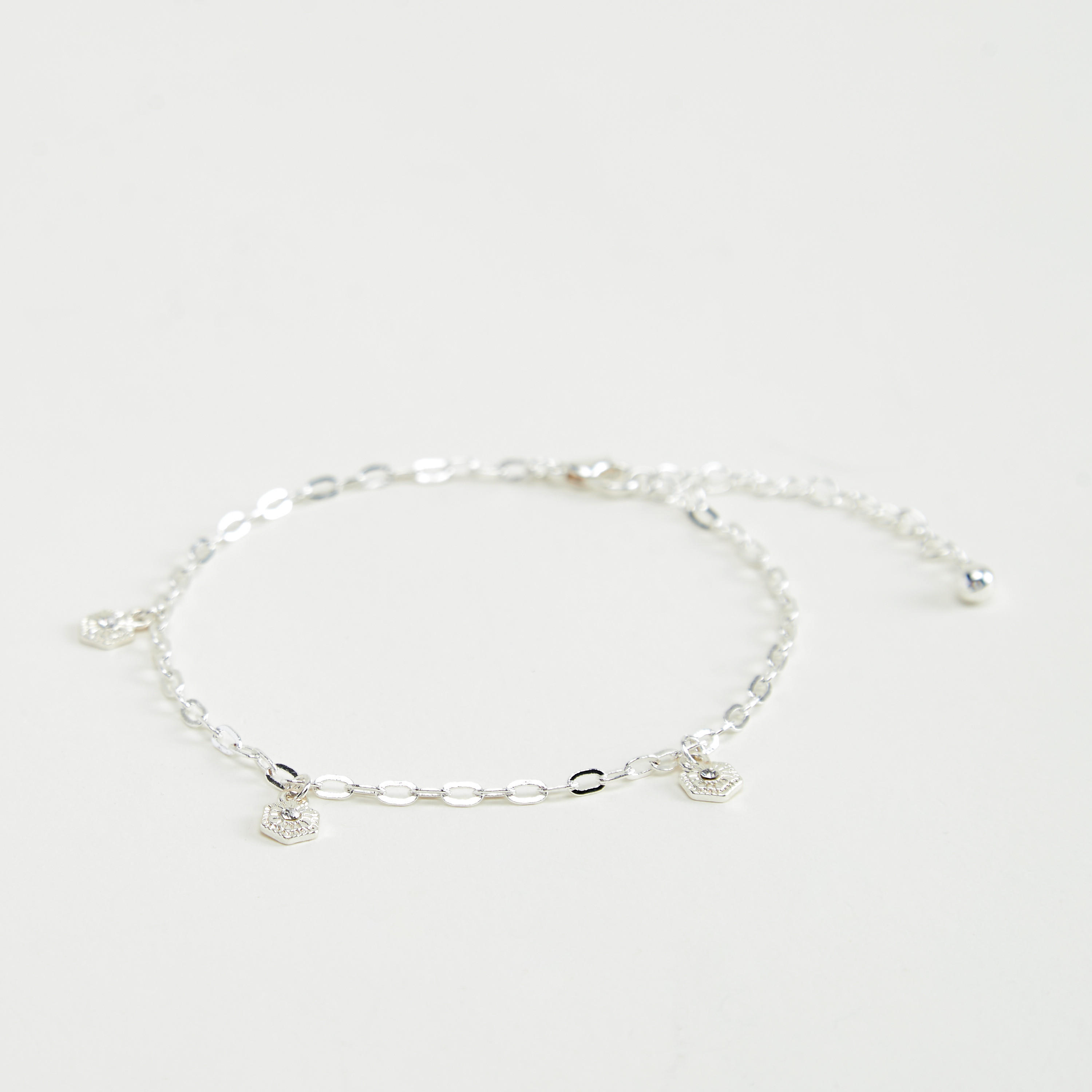 أساور مزينة بمشبك إغلاق - طقم من 5 قطع-women-watchesandjewellery-jewellery-banglesandbracelets-image-3
