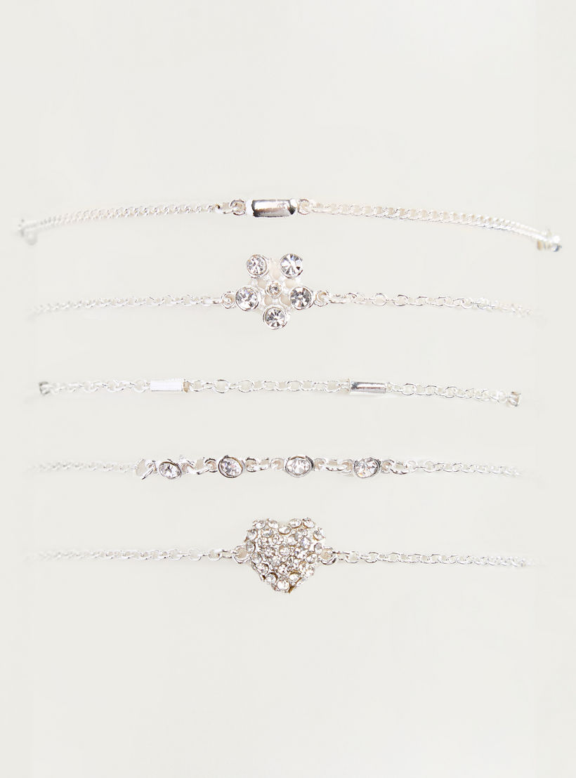 أساور مزيّنة بمشبك إغلاق - طقم من 5-women-watchesandjewellery-jewellery-banglesandbracelets-image-2