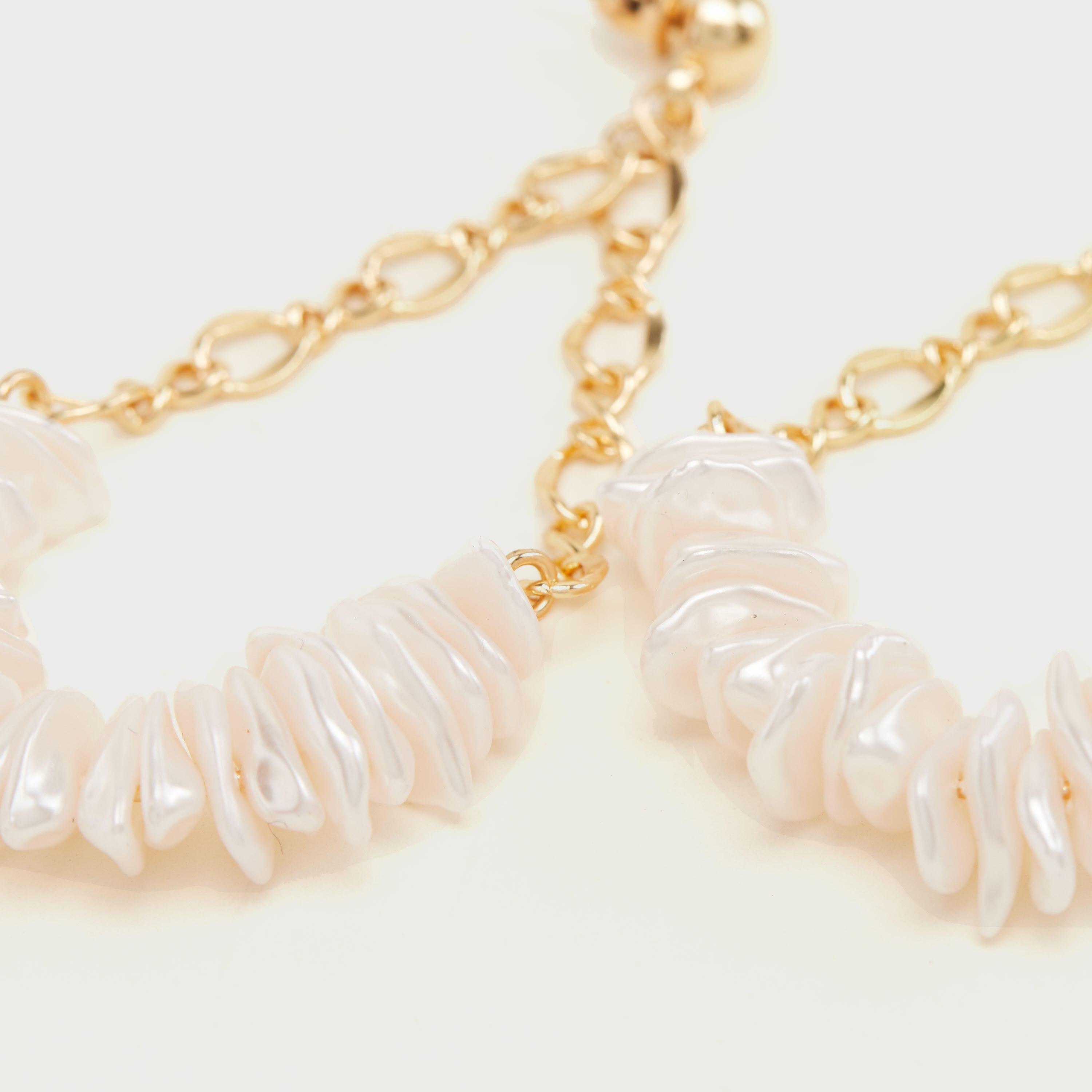 Embellished Dangler Earrings with Pushback Closure-women-watchesandjewellery-jewellery-earrings-image-5